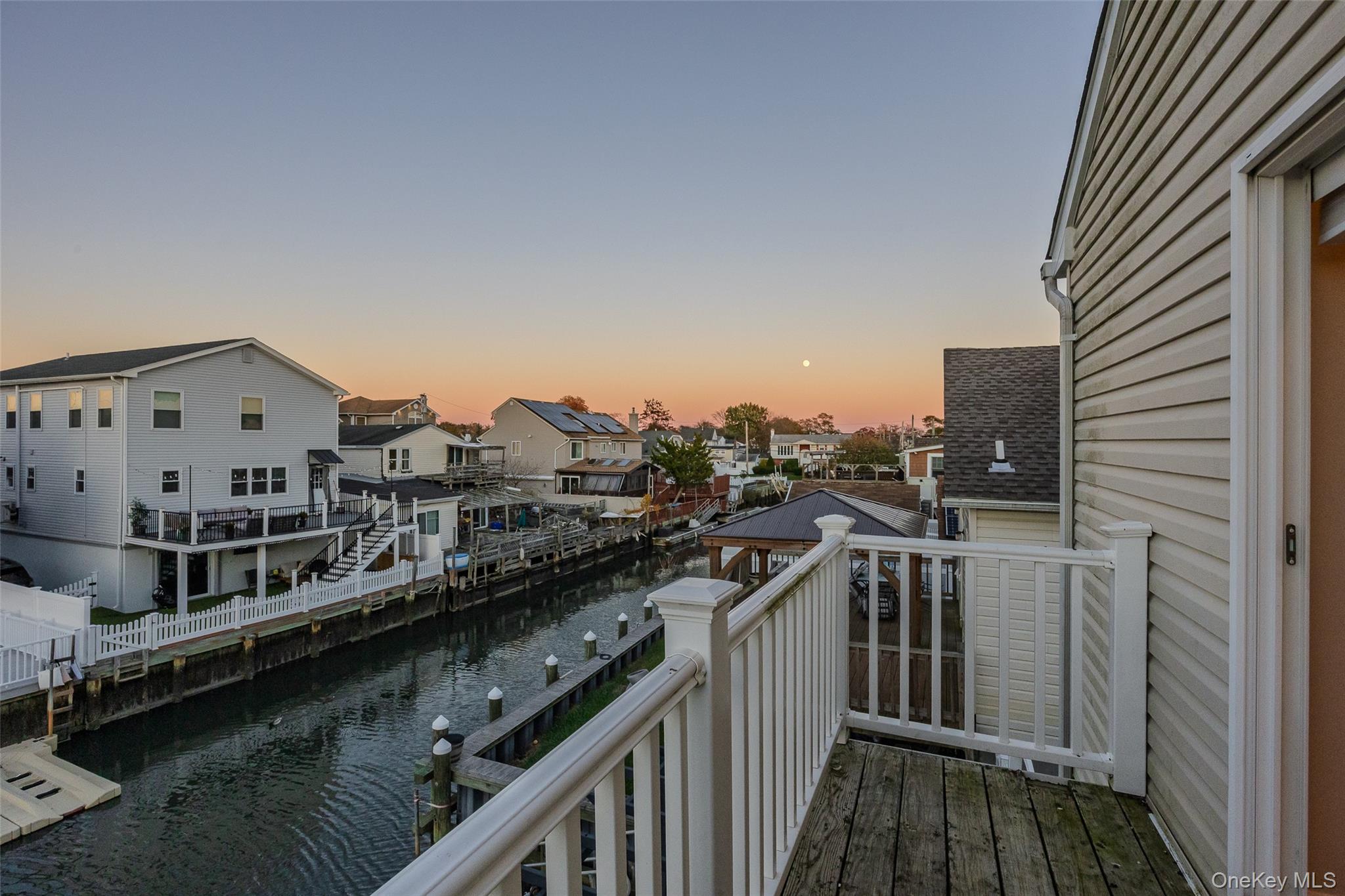 647 Lincoln Street, Baldwin Harbor, NY 11510