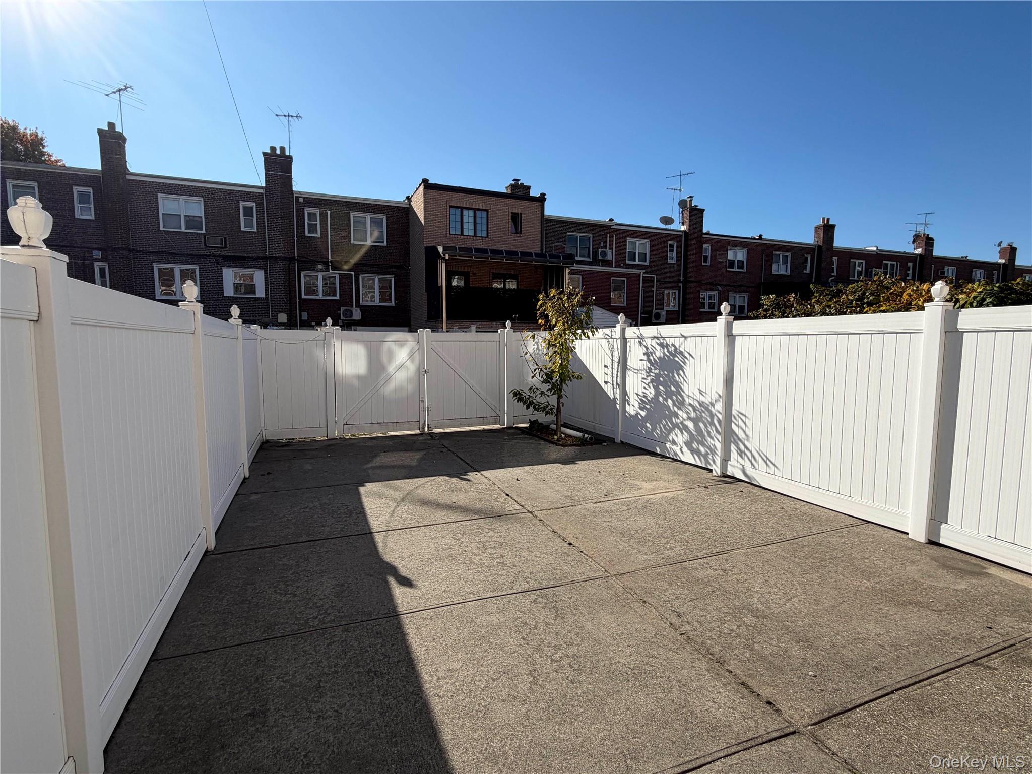 15062 77th Avenue, Flushing, NY 11367