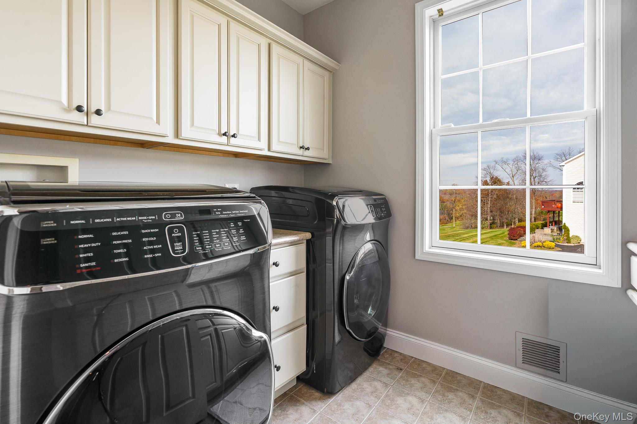 59 Spy Glass Hill, Hopewell Junction, NY 12533