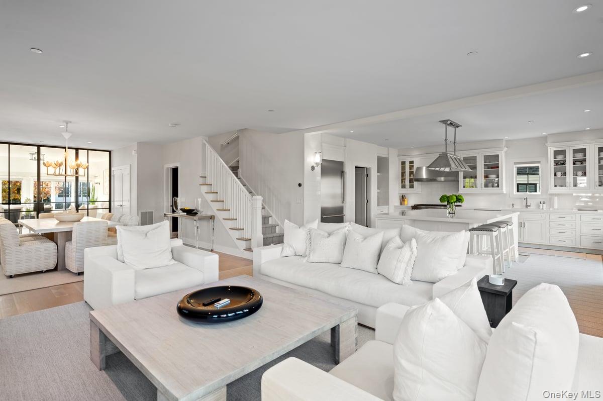 1 Primrose Lane, Rye Brook, NY 10573