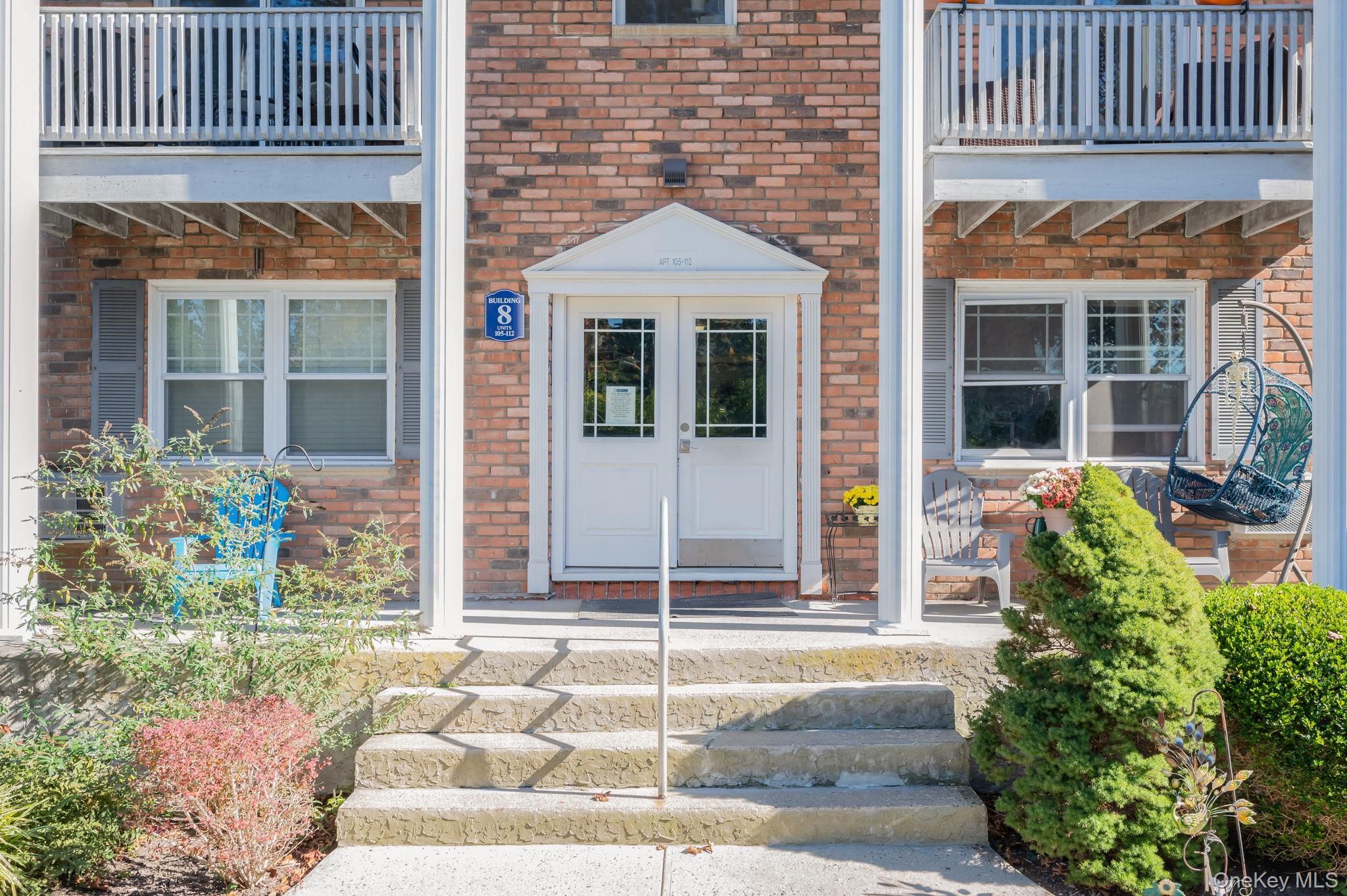 111 Fairharbor Drive # 111, Patchogue, NY 11772