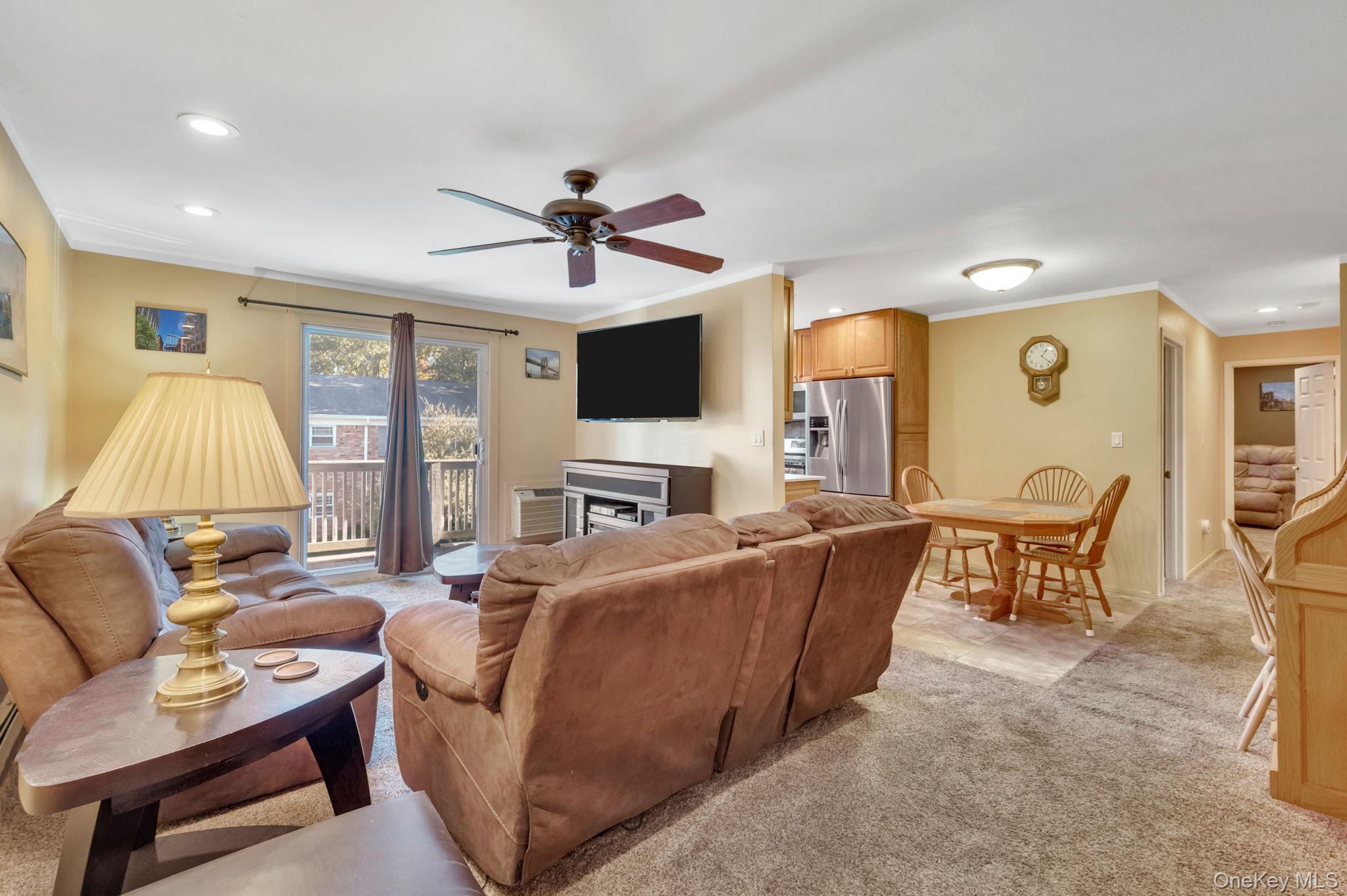 111 Fairharbor Drive # 111, Patchogue, NY 11772