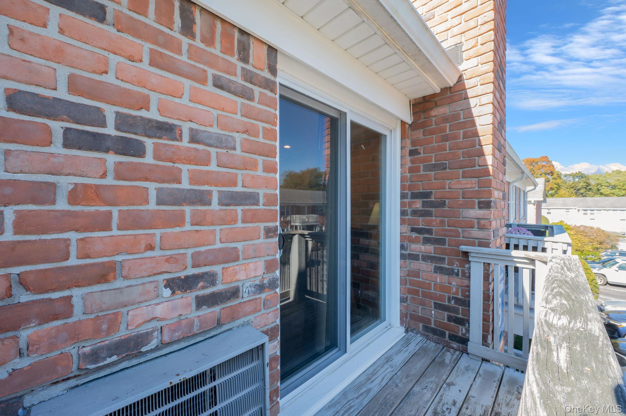 111 Fairharbor Drive # 111, Patchogue, NY 11772