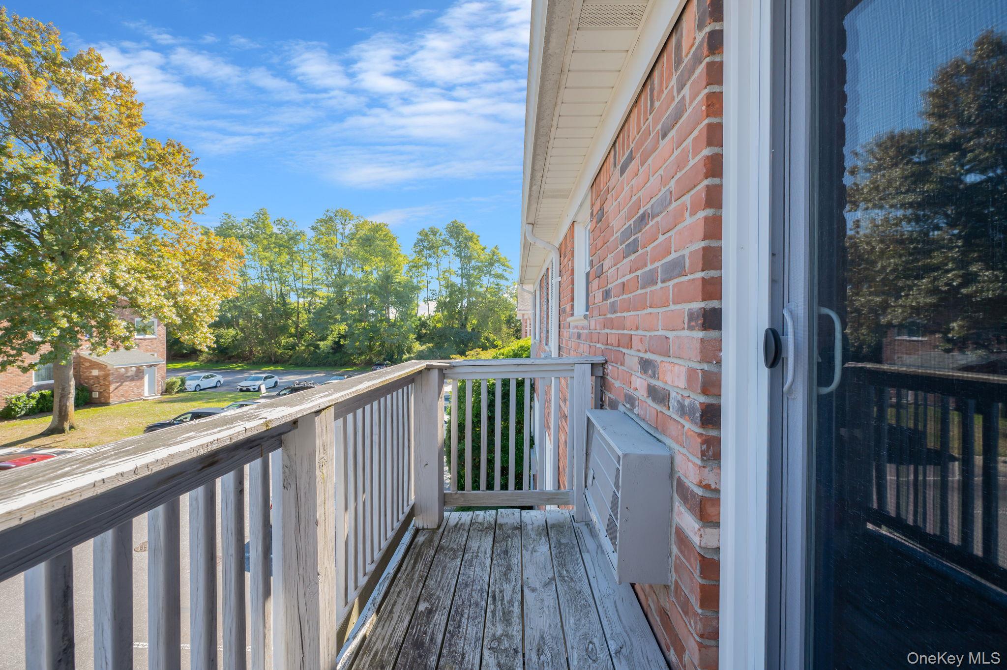 111 Fairharbor Drive # 111, Patchogue, NY 11772