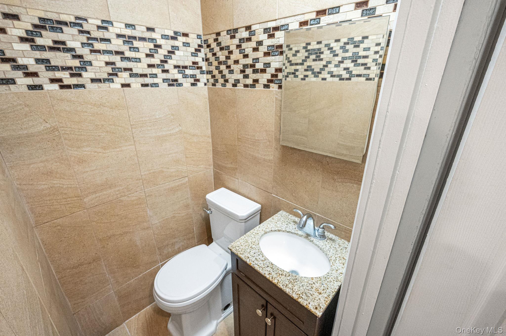 111 Fairharbor Drive # 111, Patchogue, NY 11772