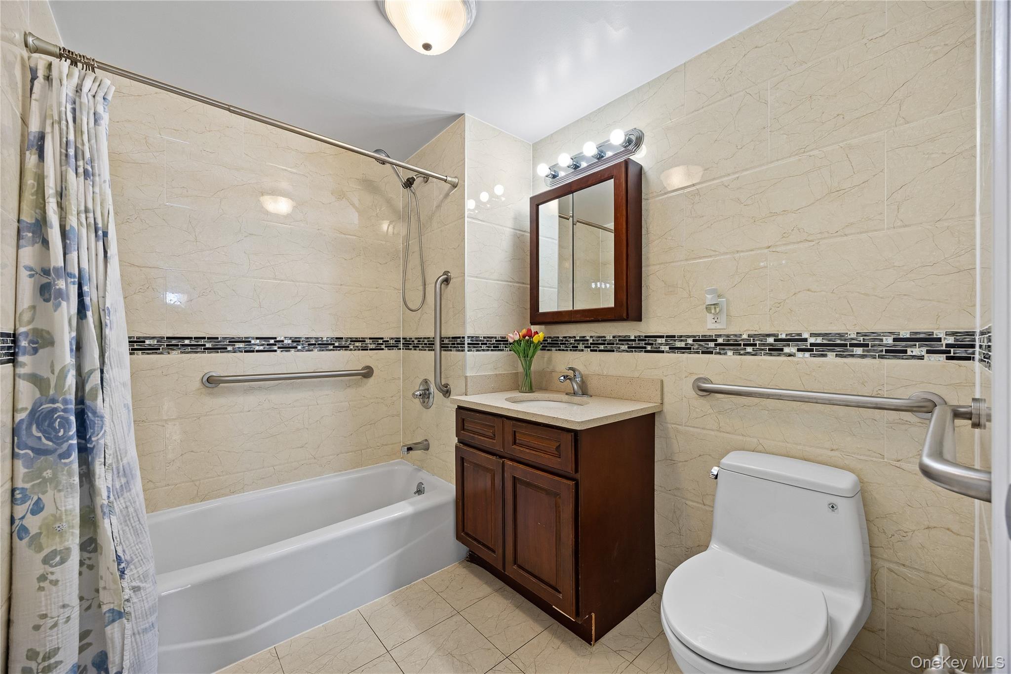 136-21 Latimer Place # 5H, Flushing, NY 11354