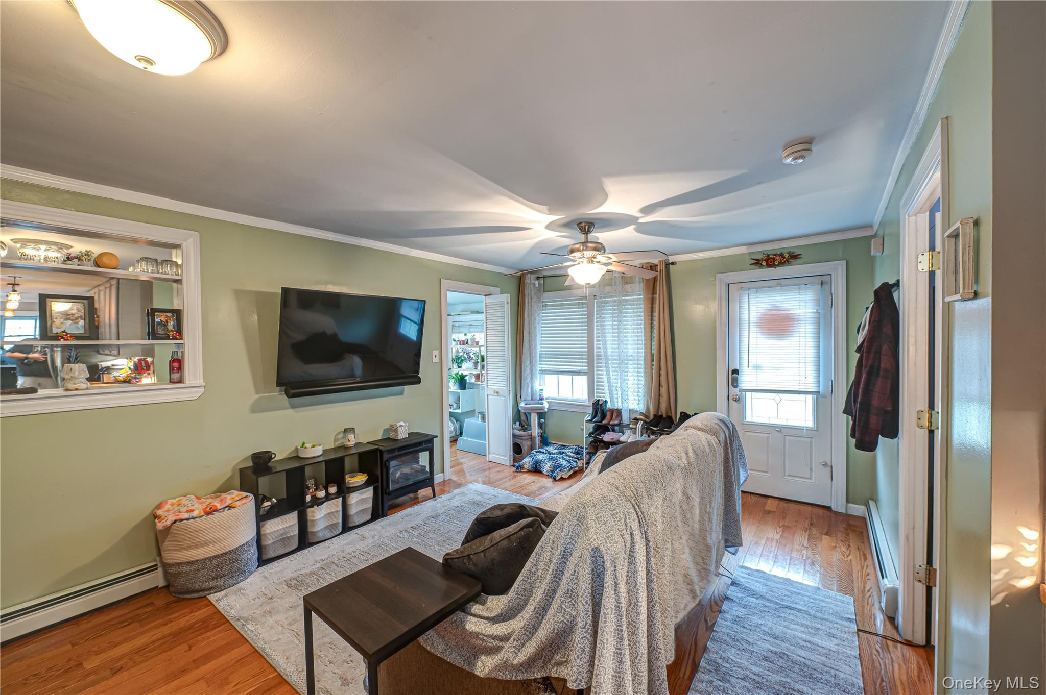 96 Huntington Drive, Mastic Beach, NY 11951