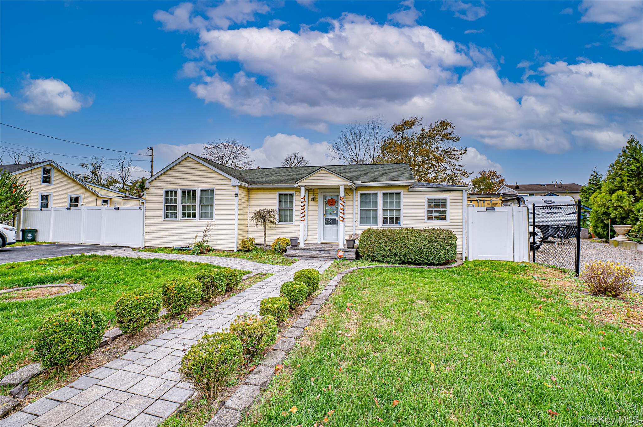 96 Huntington Drive, Mastic Beach, NY 11951