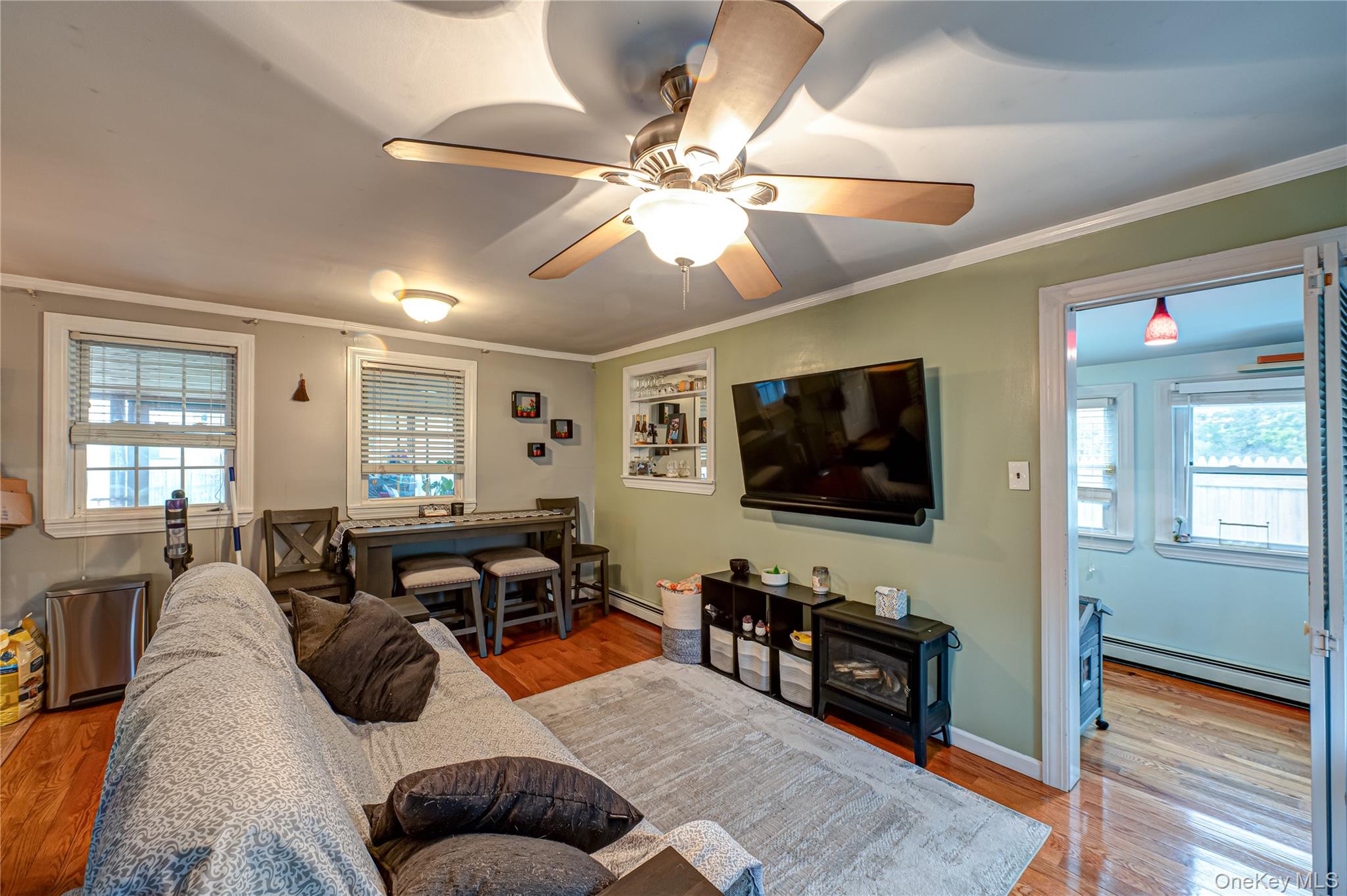 96 Huntington Drive, Mastic Beach, NY 11951