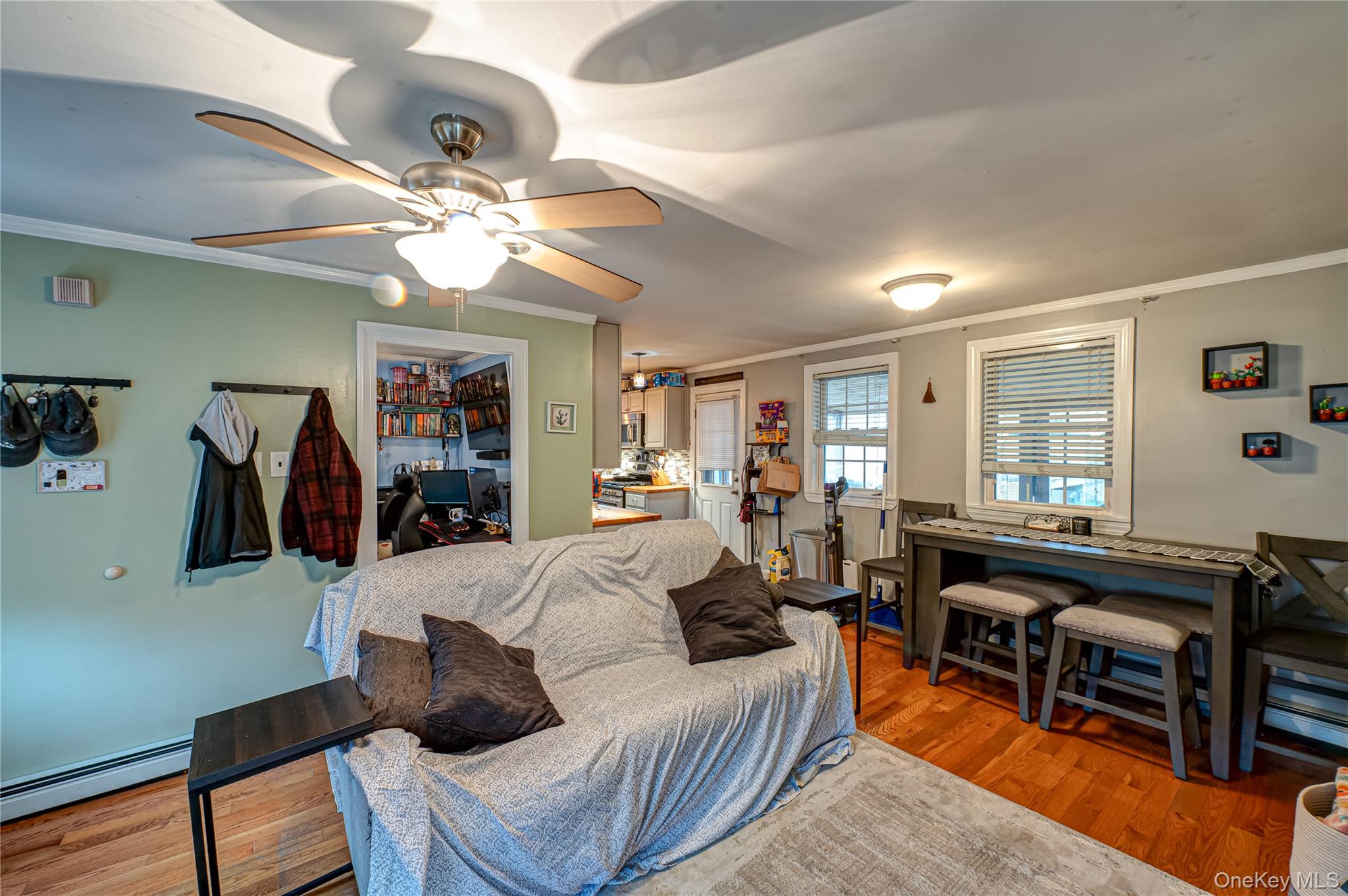 96 Huntington Drive, Mastic Beach, NY 11951