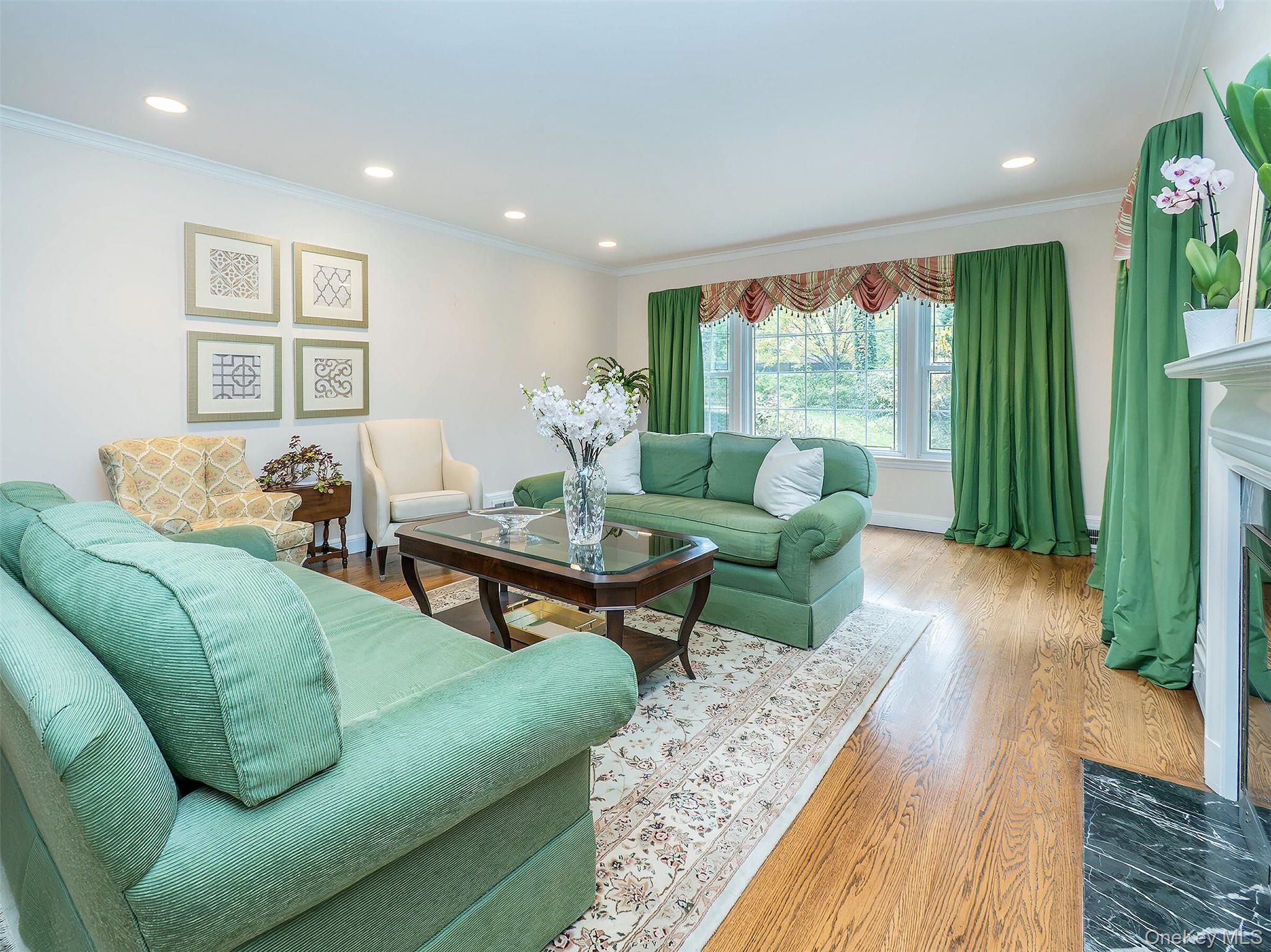 38 Wensley Drive, Great Neck, NY 11021