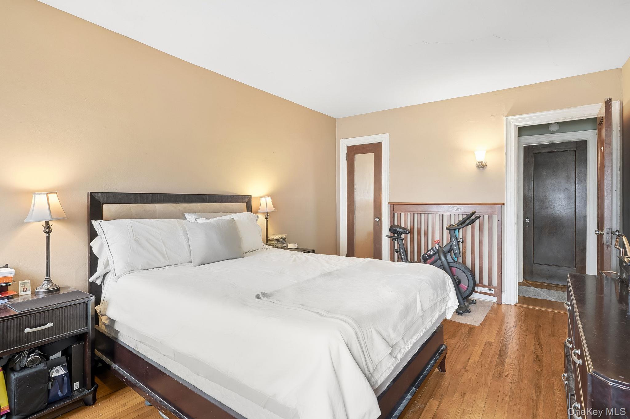 23 Old Mamaroneck Rd # 3L, White Plains, NY 10605