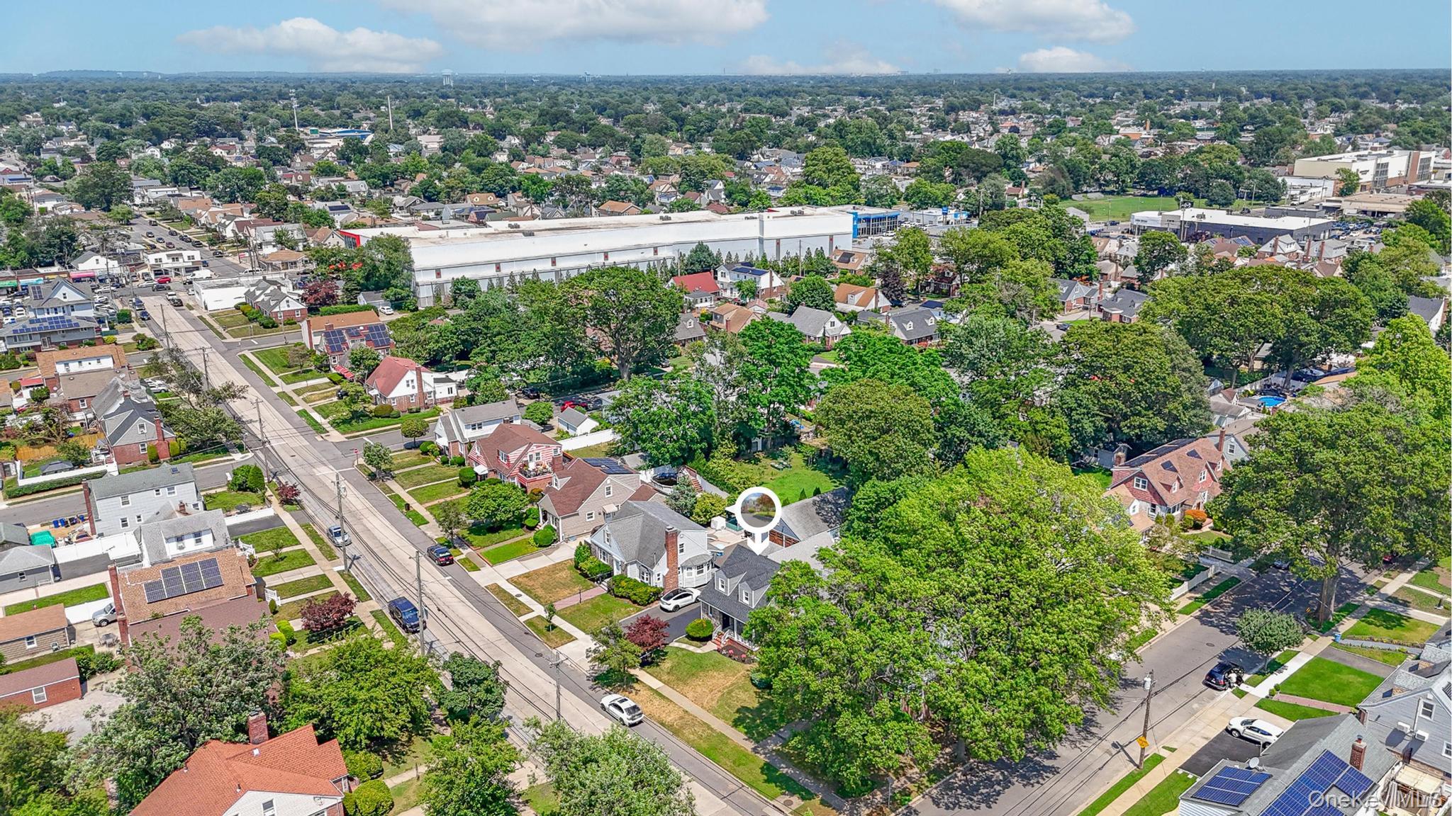 73 Broadway, Valley Stream, NY 11580