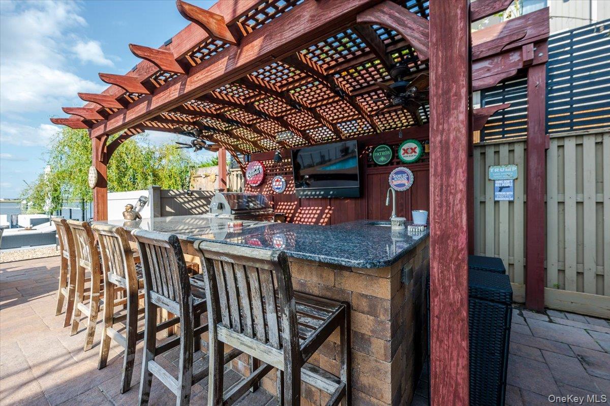 94 Heron Street, Long Beach, NY 11561