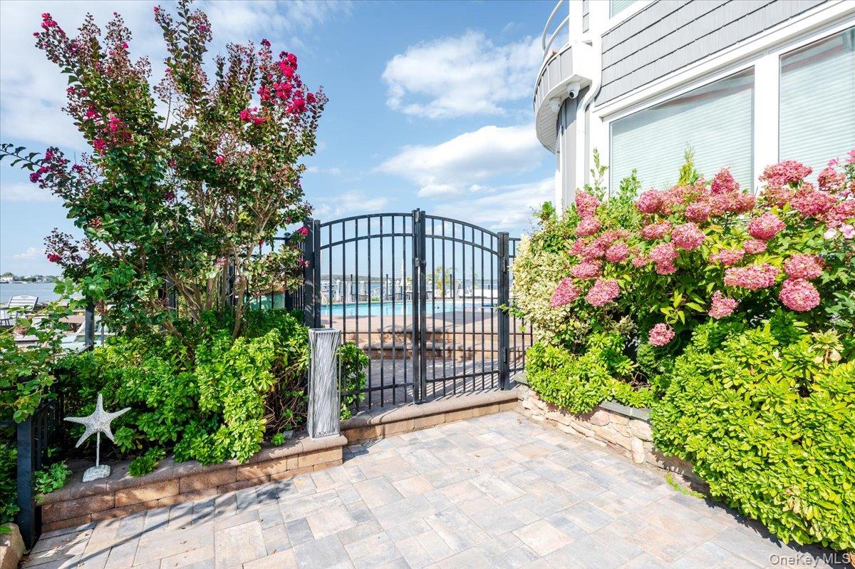 94 Heron Street, Long Beach, NY 11561