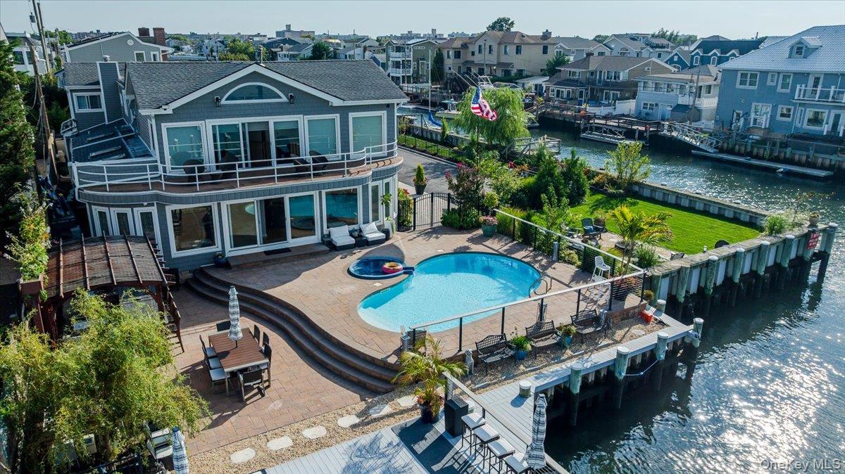 94 Heron Street, Long Beach, NY 11561