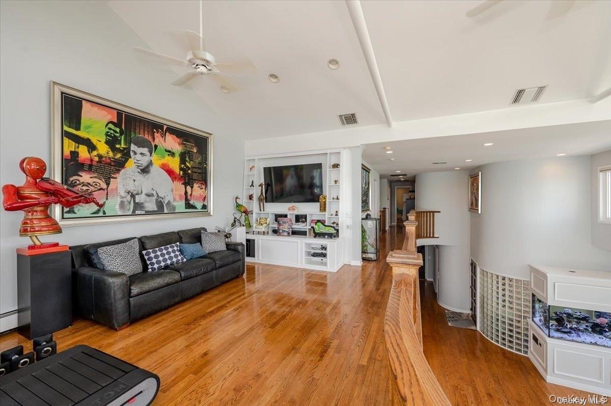 94 Heron Street, Long Beach, NY 11561