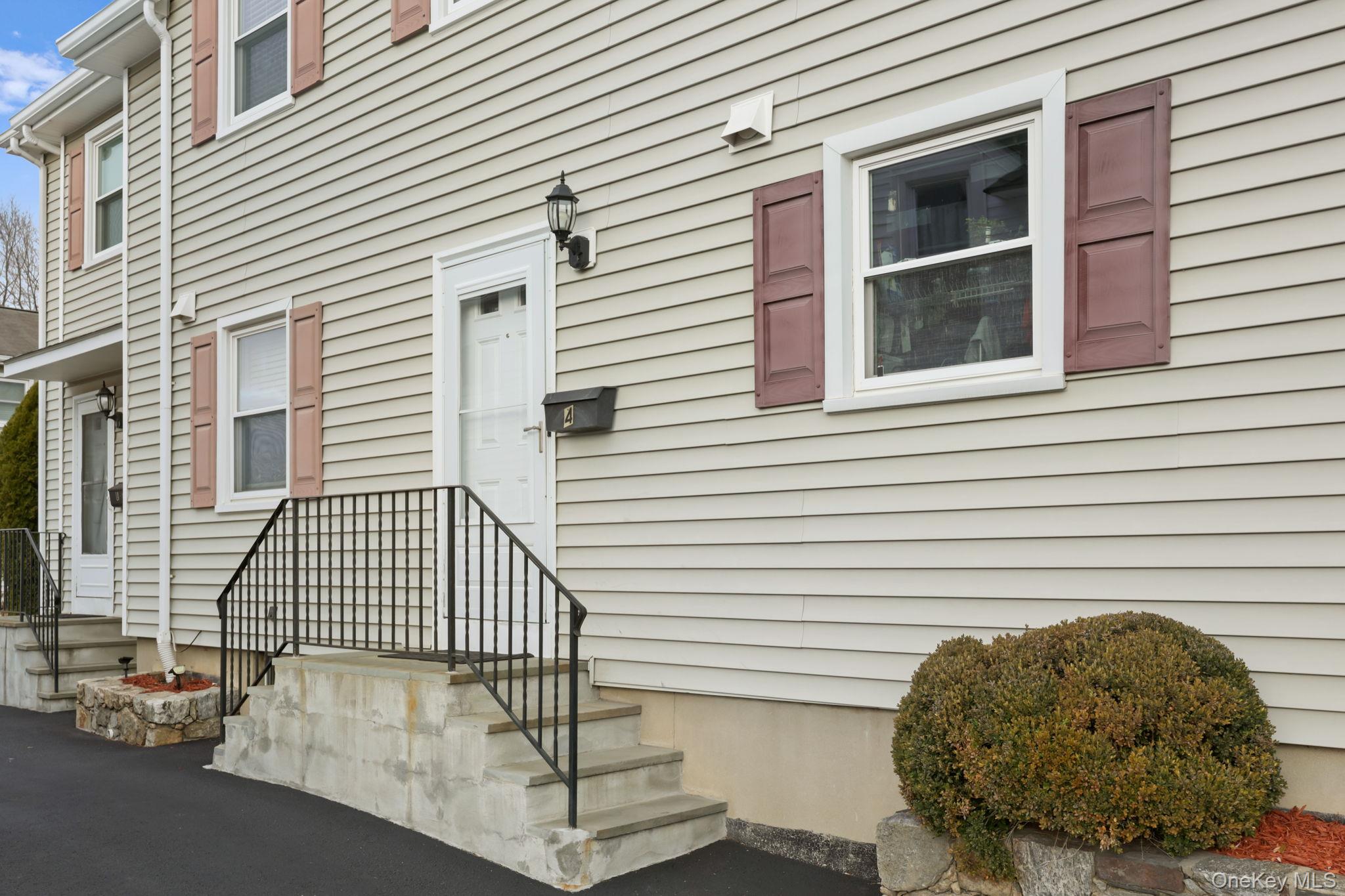 14 Harold Avenue # 4, Greenwich, CT 06830