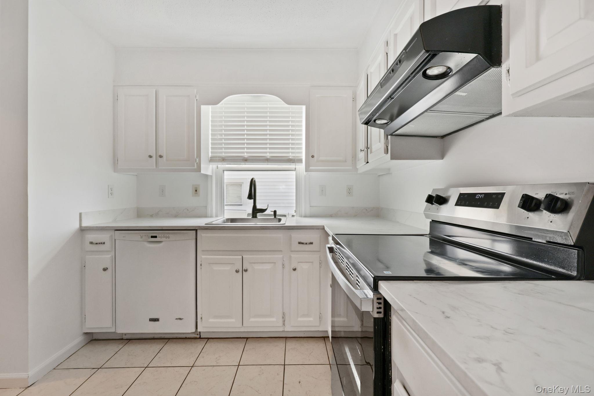 14 Harold Avenue # 4, Greenwich, CT 06830