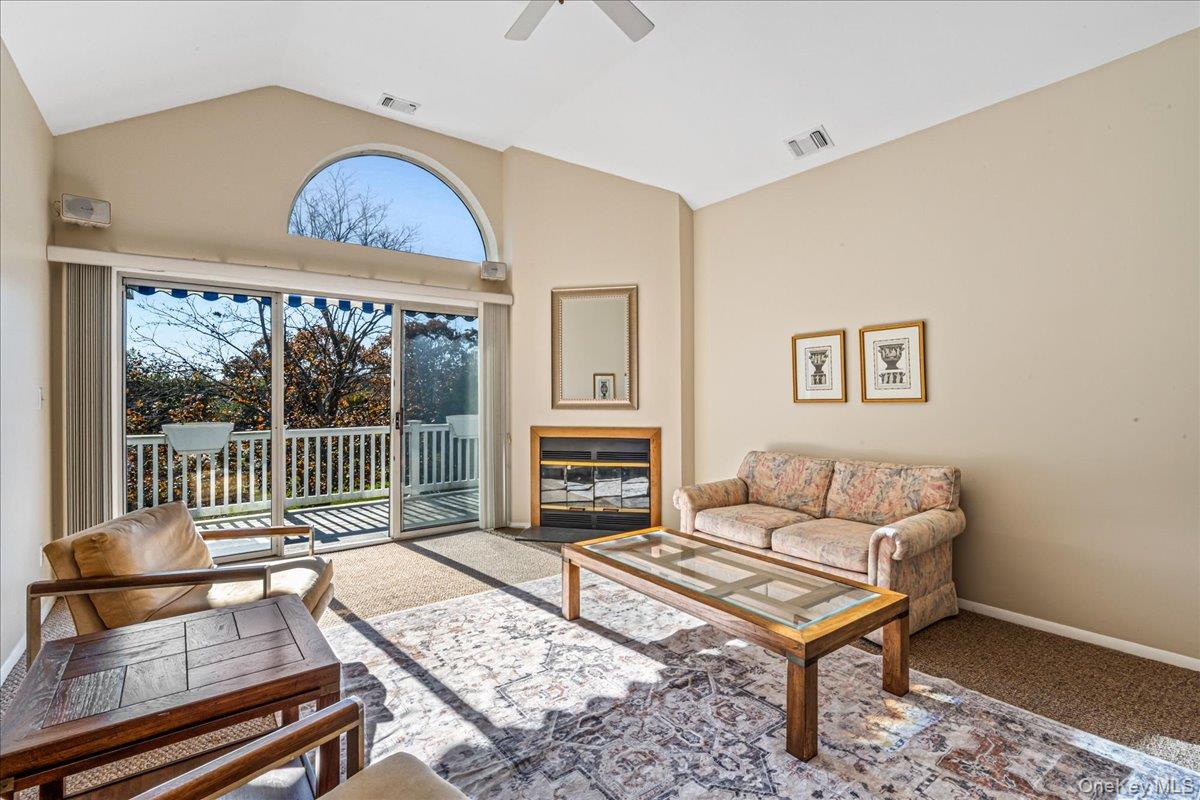 414 Lindsay Lane, Moriches, NY 11955