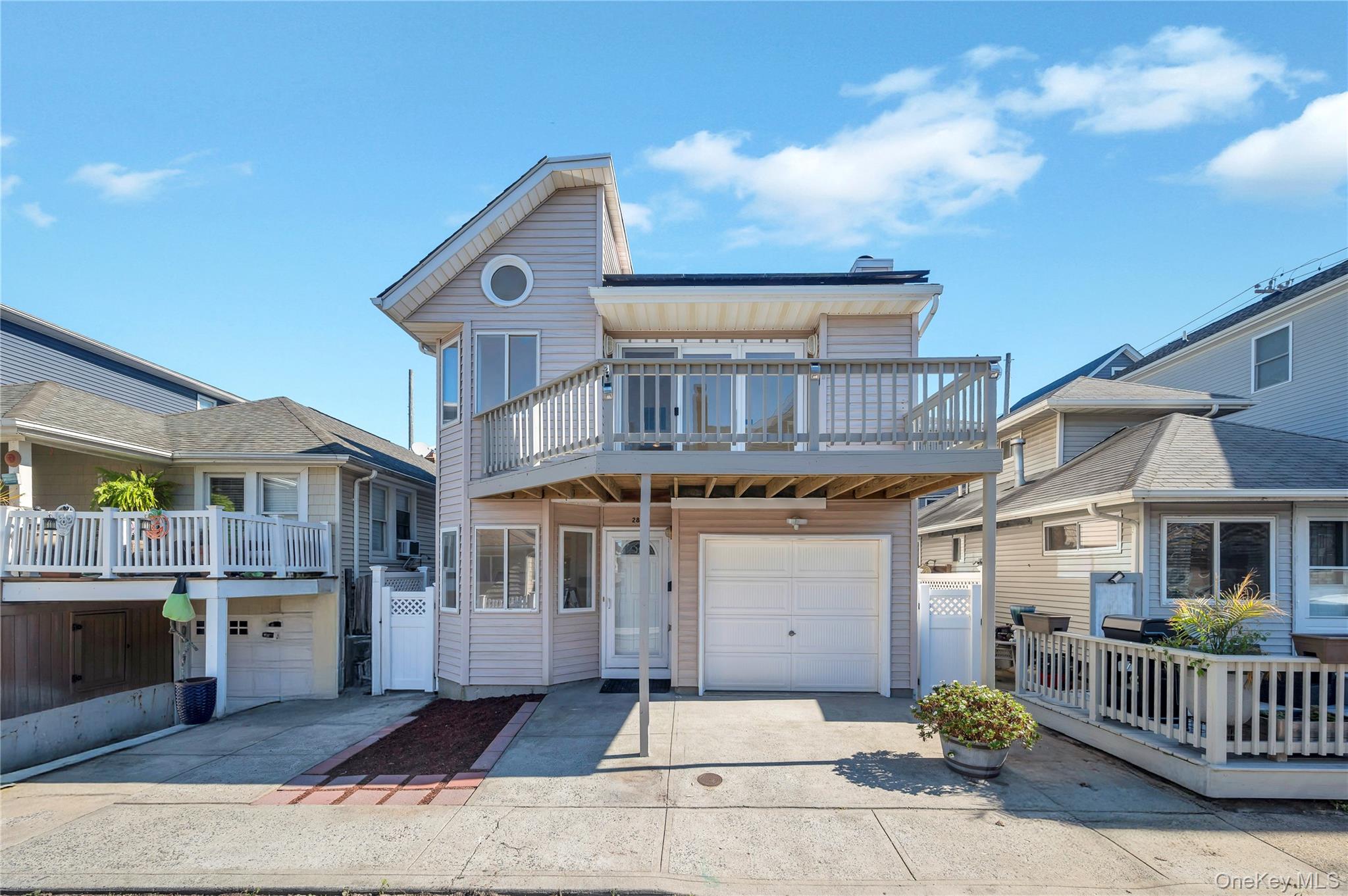 28 Michigan Street, Long Beach, NY 11561