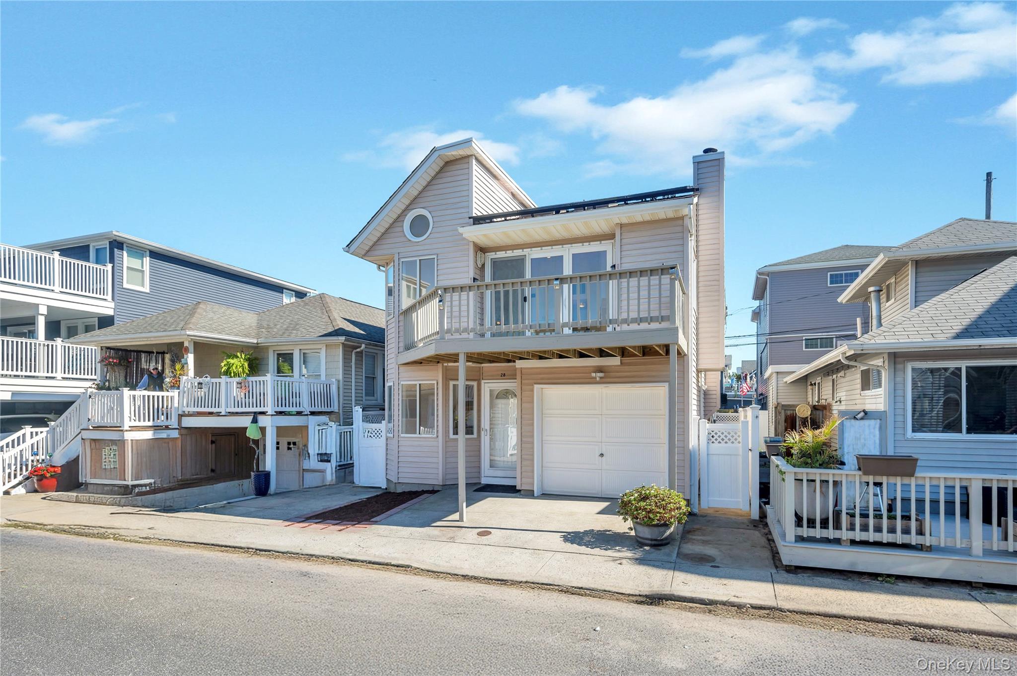 28 Michigan Street, Long Beach, NY 11561