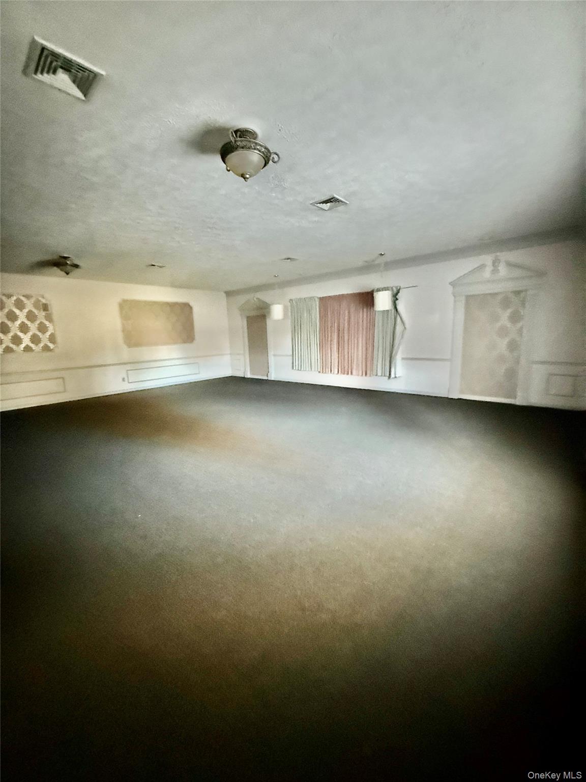 1778 CLARK ST RD, Auburn, NY 13021