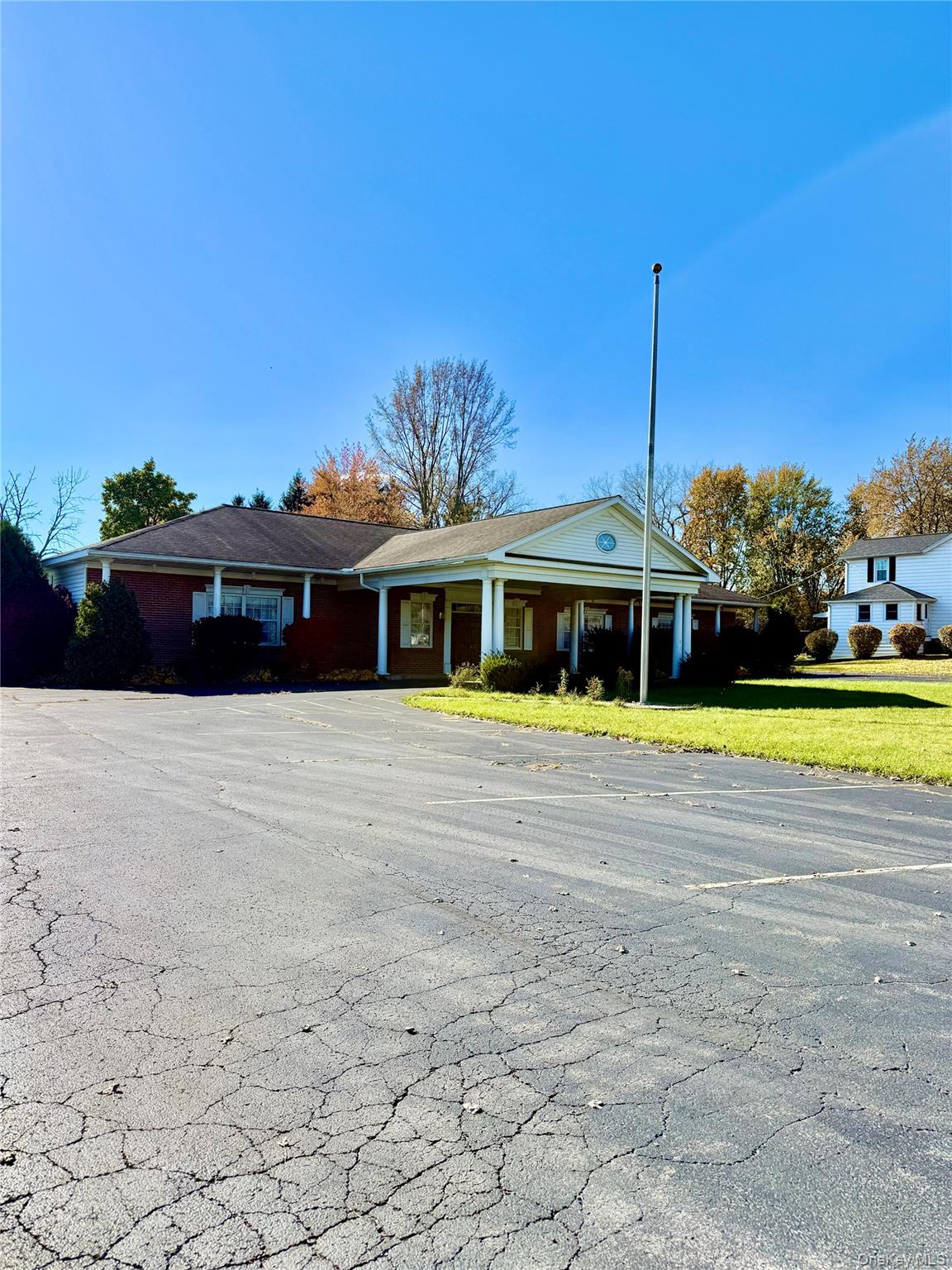 1778 CLARK ST RD, Auburn, NY 13021