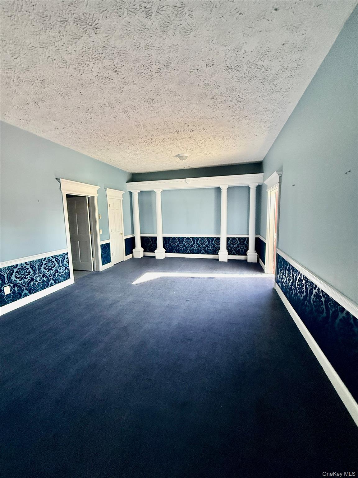 1778 CLARK ST RD, Auburn, NY 13021