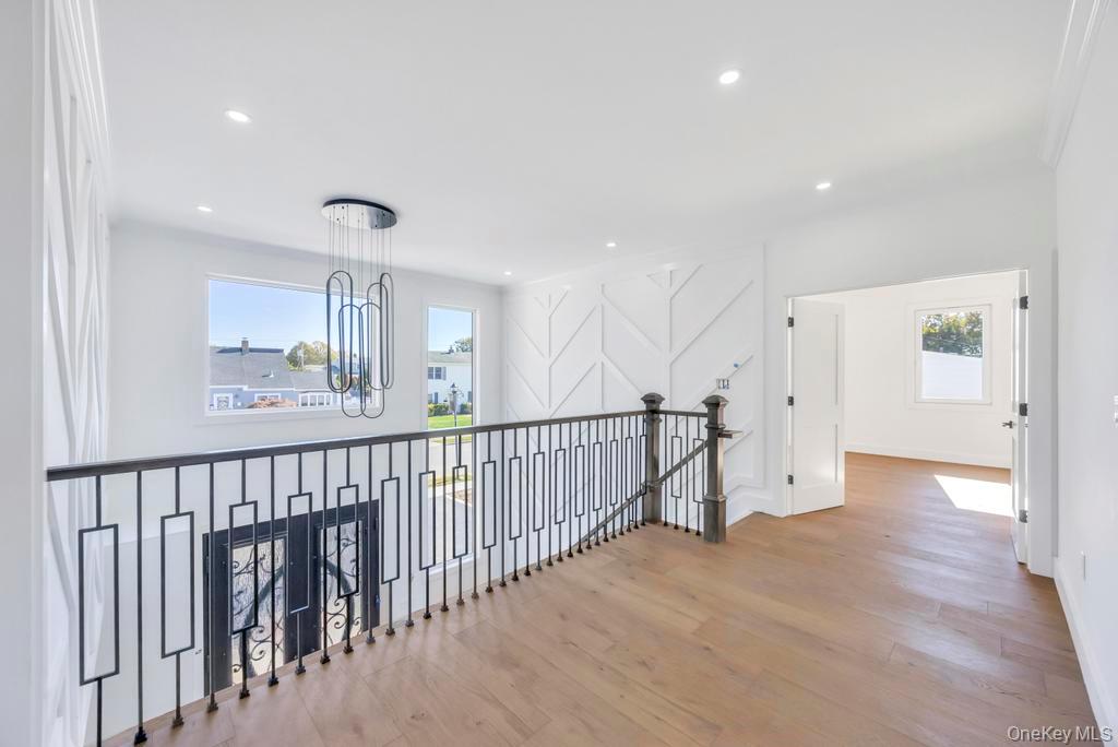 14 Bark Lane, Levittown, NY 11756