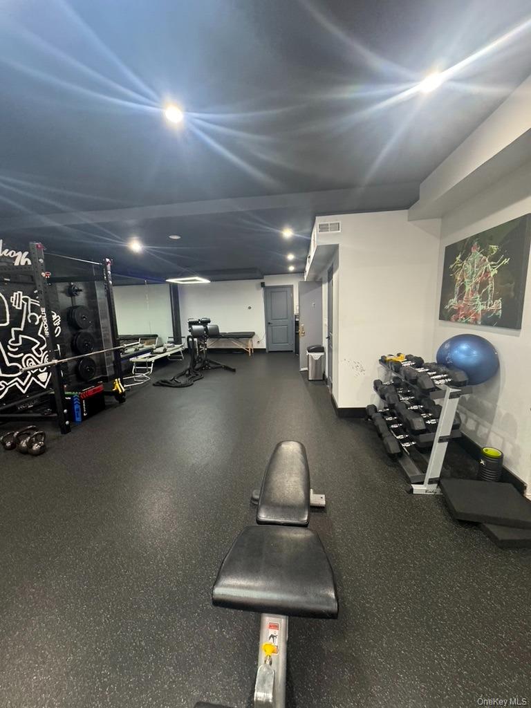 7 W 20th Street, New York (Manhattan), NY 10011