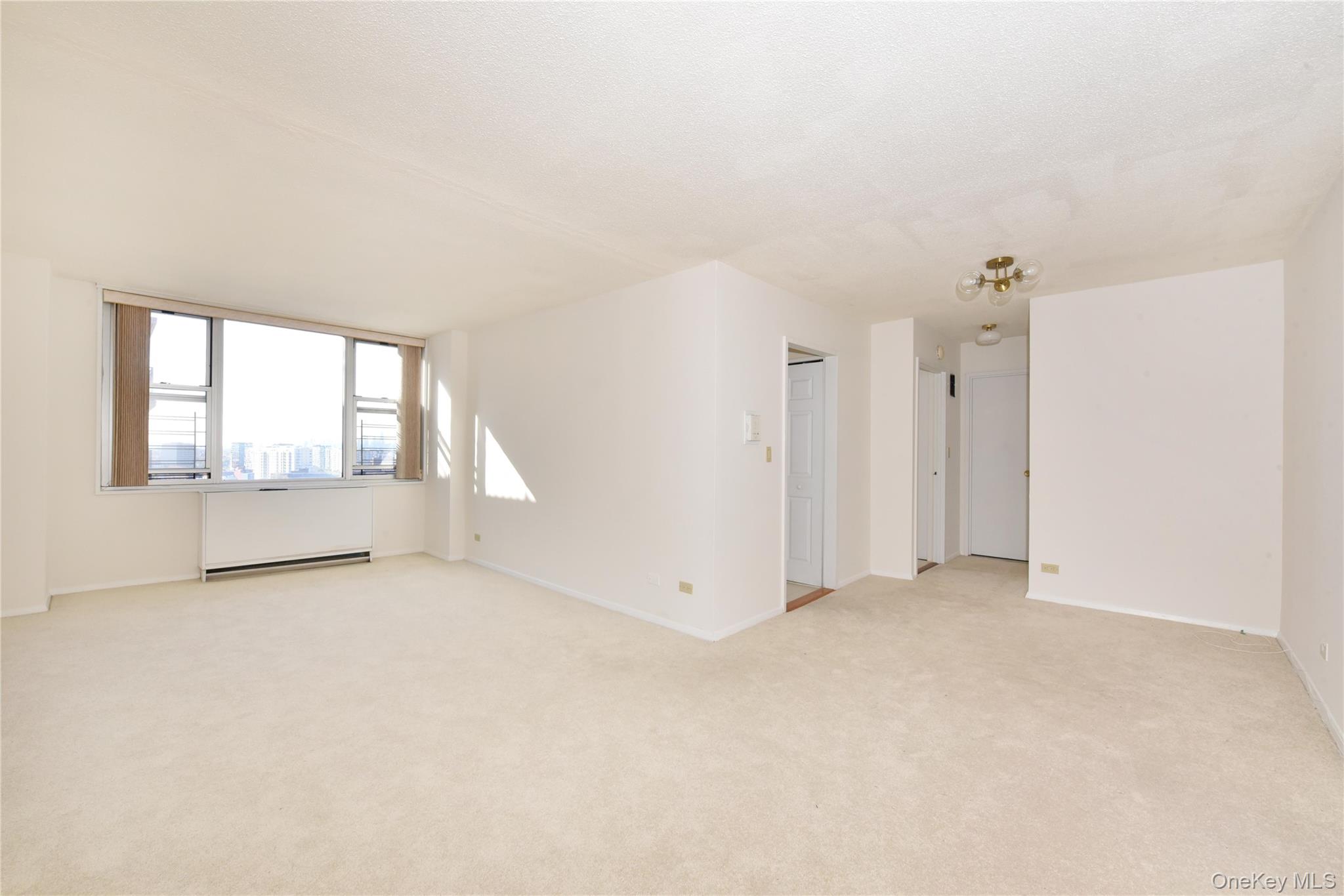 4140 Union Street # 17H, Flushing, NY 11355