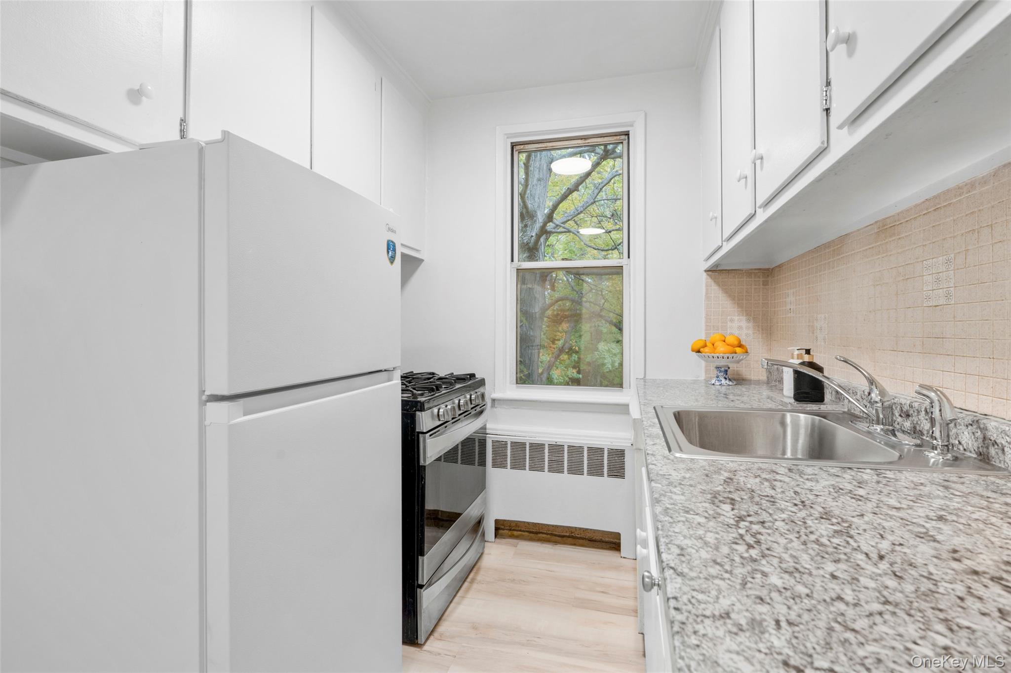 325 Palmer Terrace # 2C, Mamaroneck, NY 10543