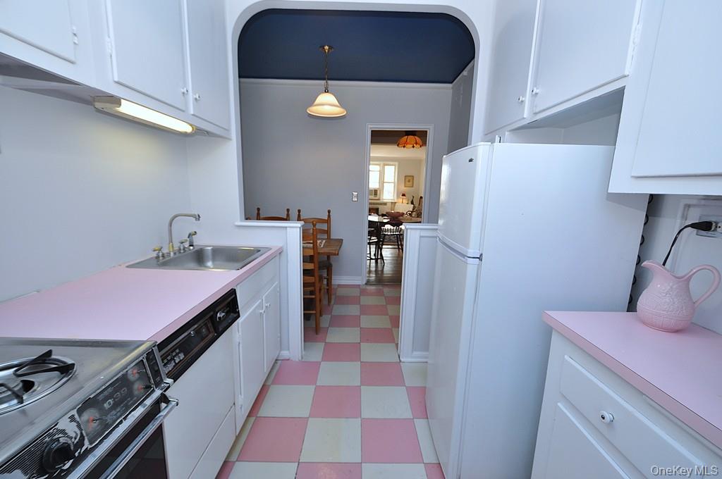 949 Palmer Road # 6H, Bronxville, NY 10708