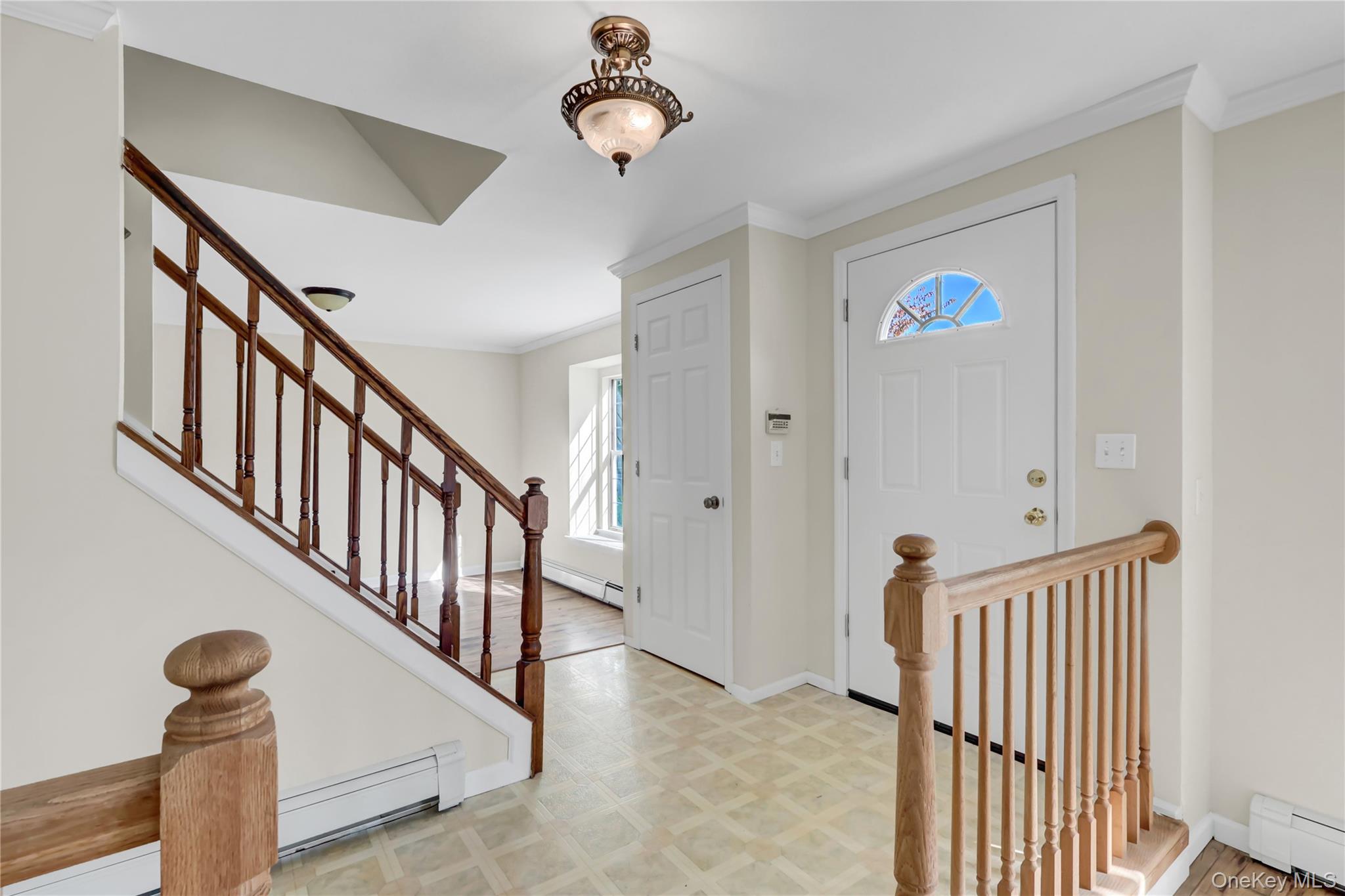 20 Gabon Lane, Coram, NY 11727