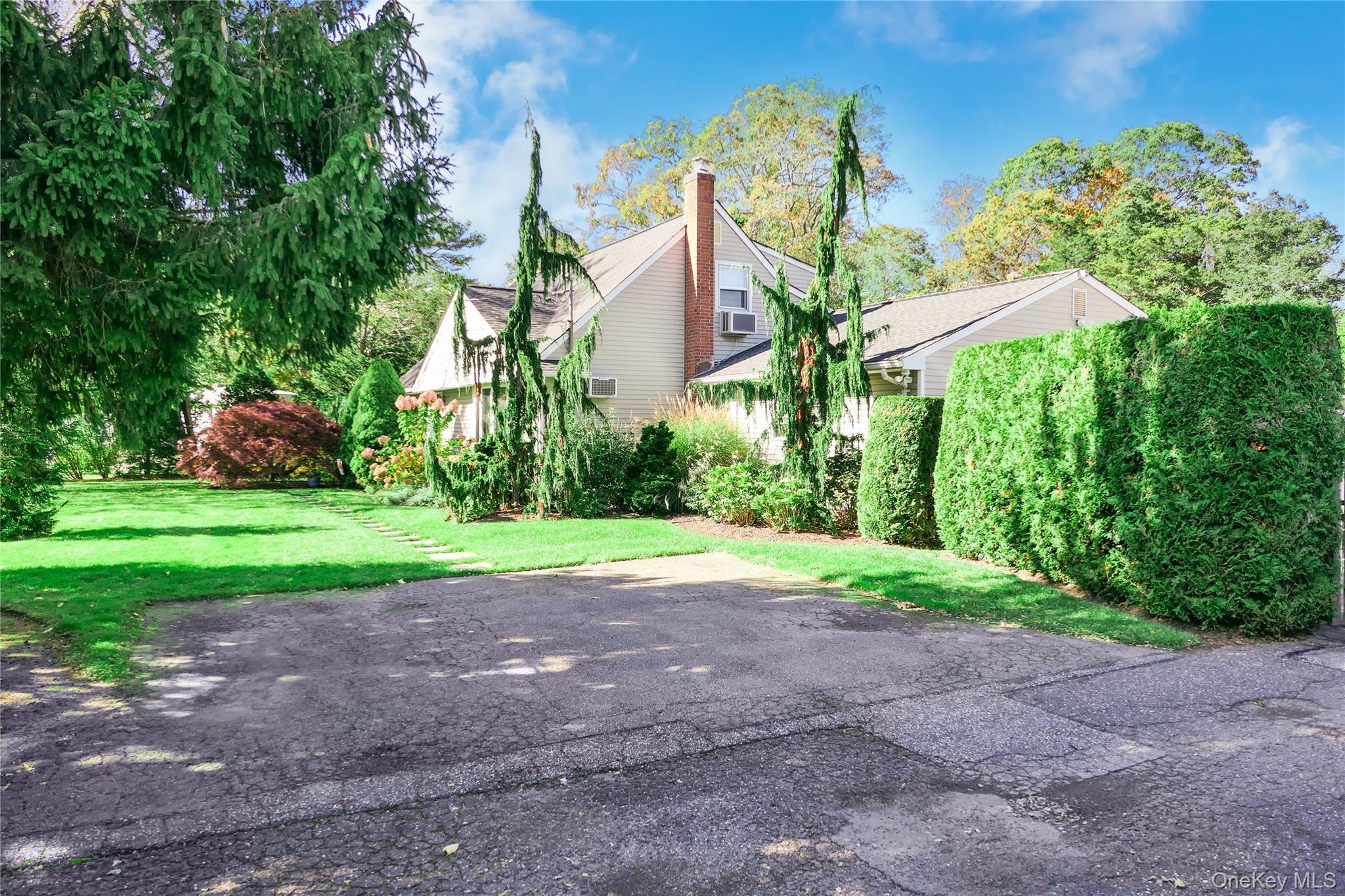 2809 Montauk Highway, Brookhaven, NY 11719