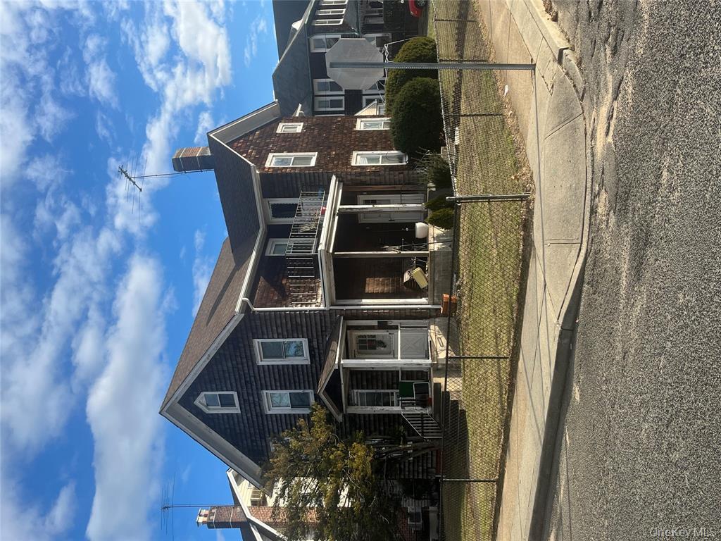 203 Wanser Avenue, Inwood, NY 11096