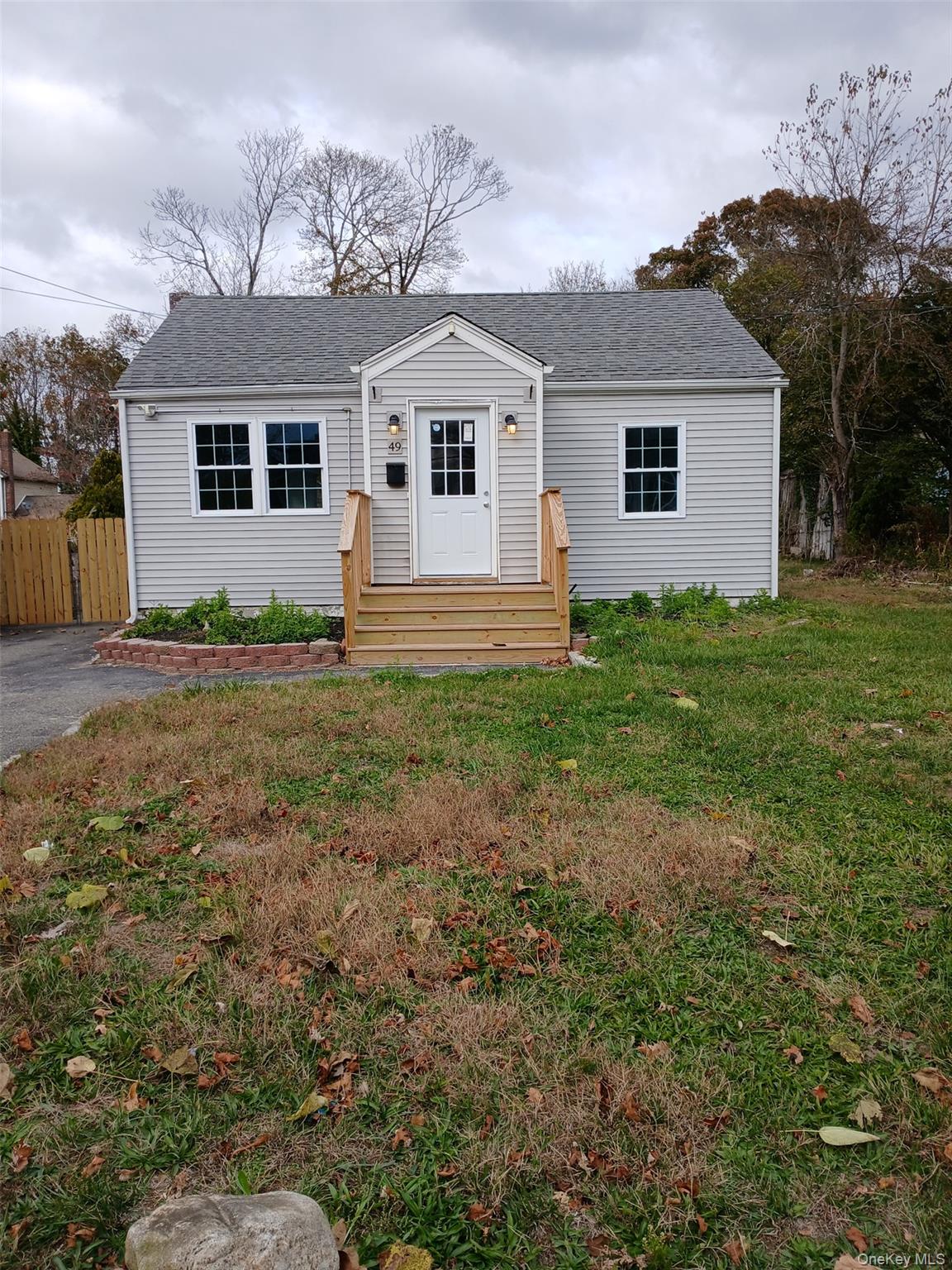 49 Swezey Street, Patchogue, NY 11772