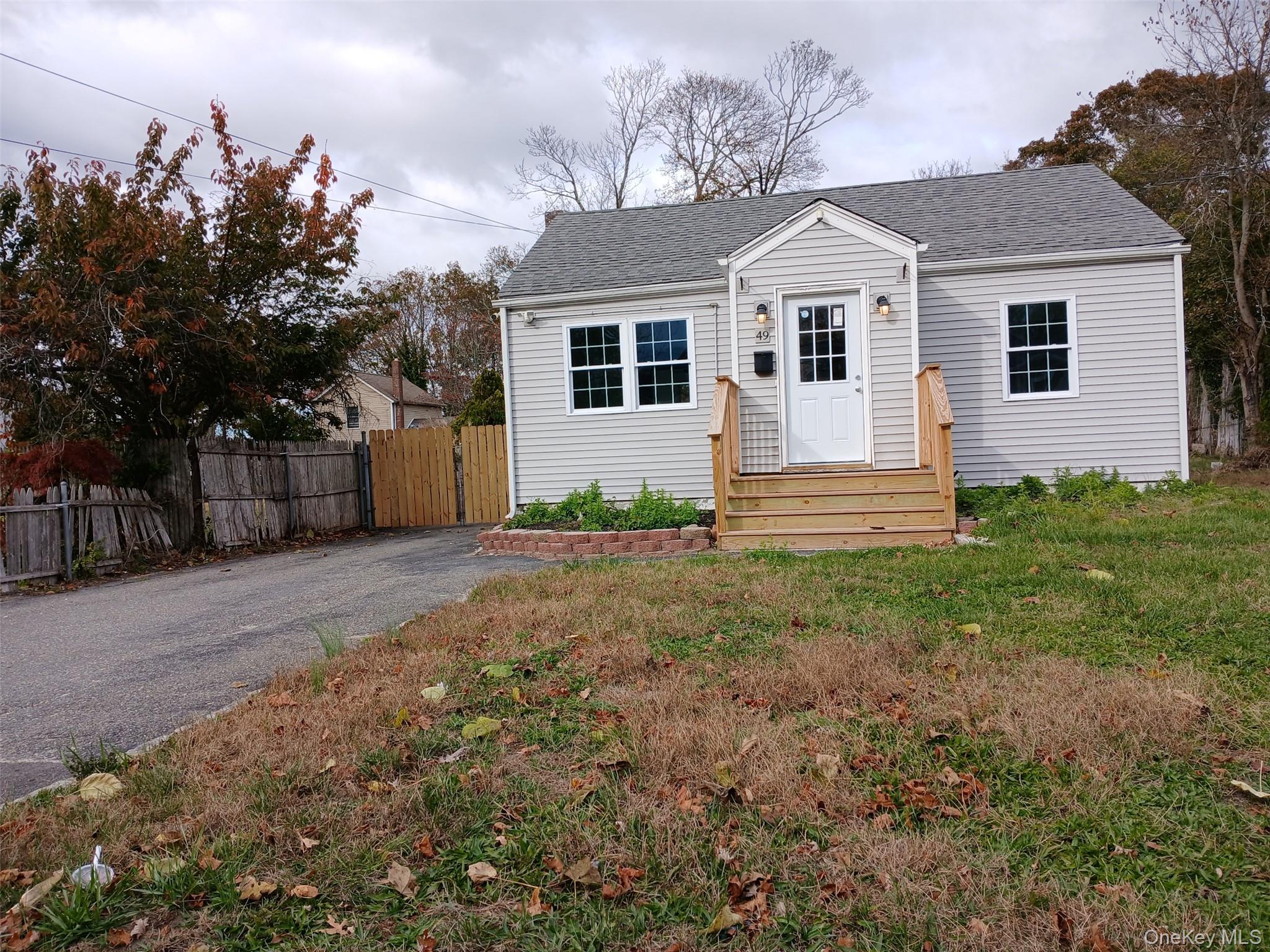 49 Swezey Street, Patchogue, NY 11772