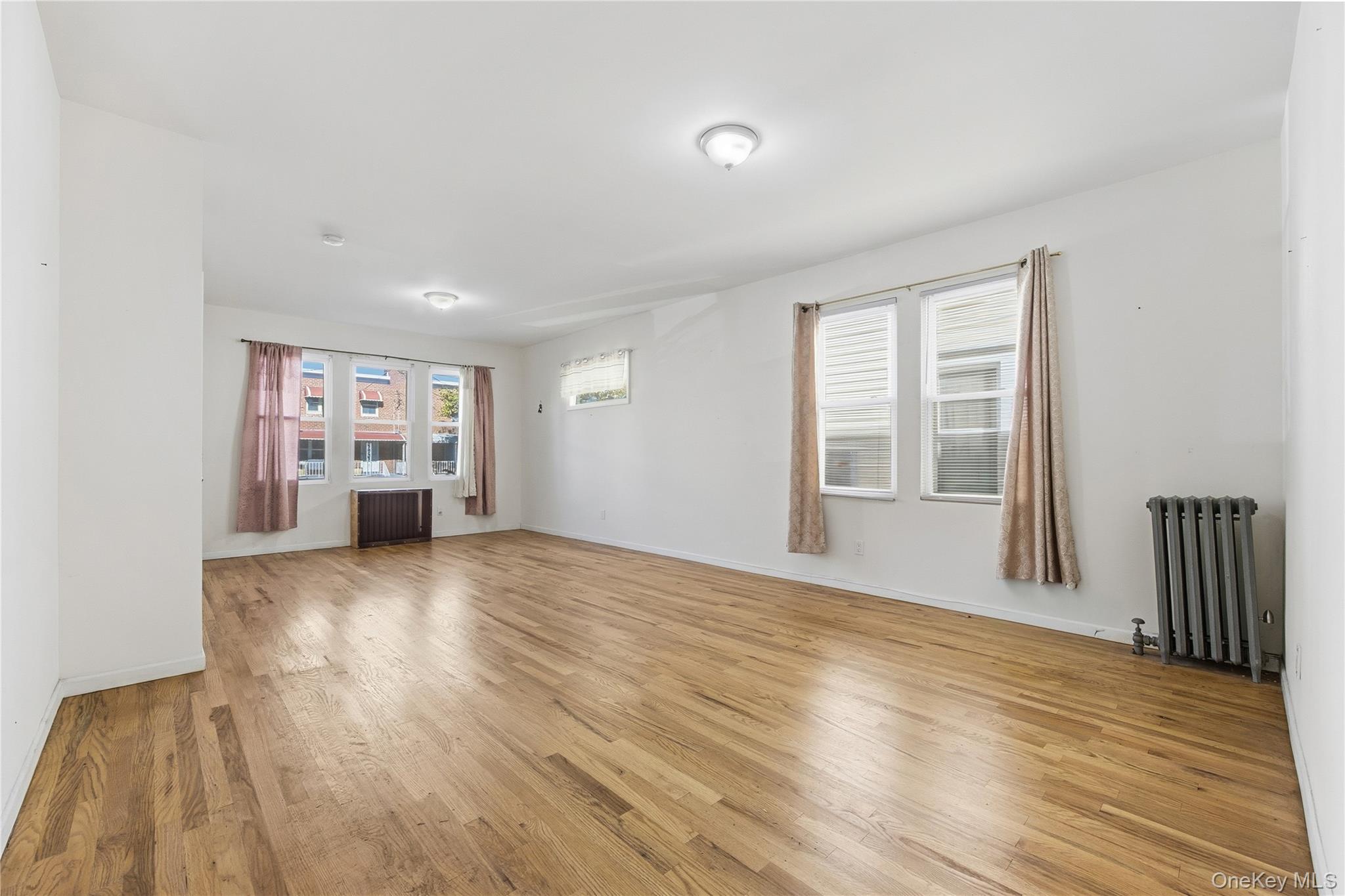 820 Penfield Street, Bronx, NY 10470