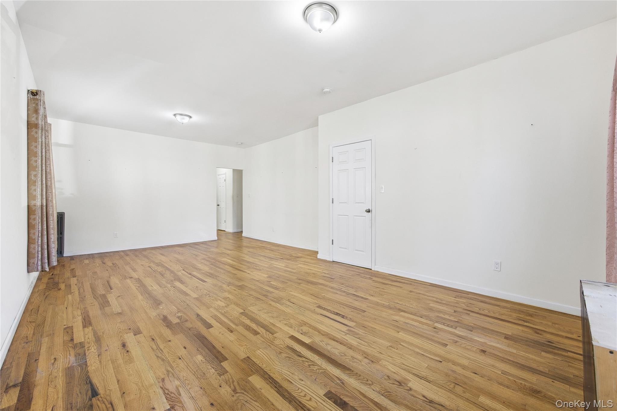 820 Penfield Street, Bronx, NY 10470