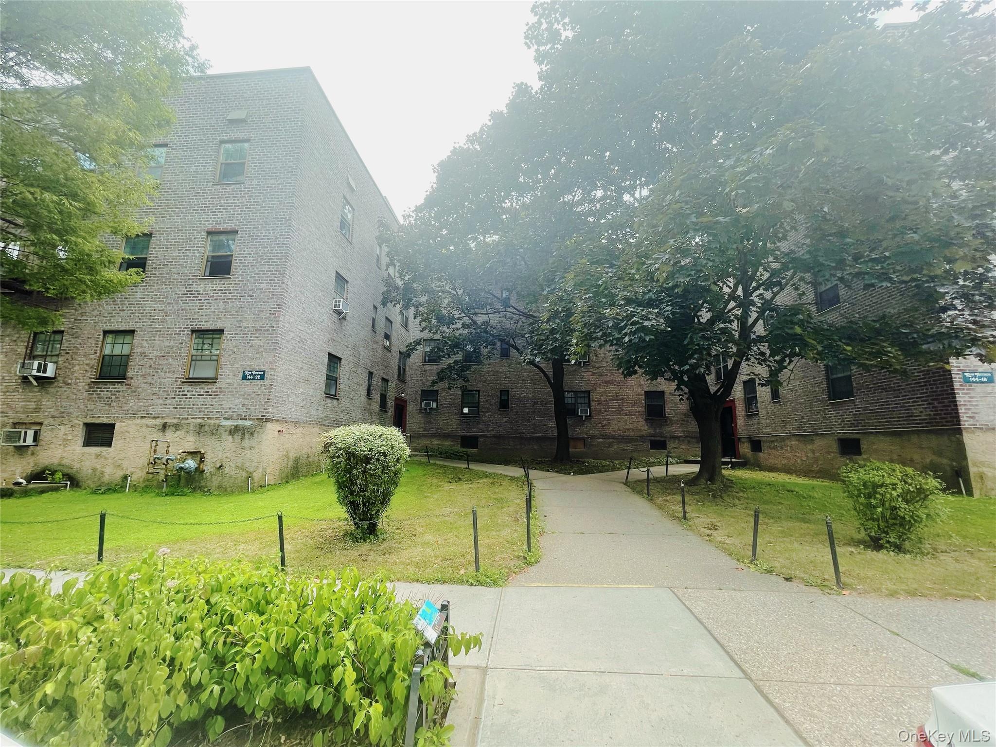 144-22 78th Avenue # 3Fl, Flushing, NY 11367