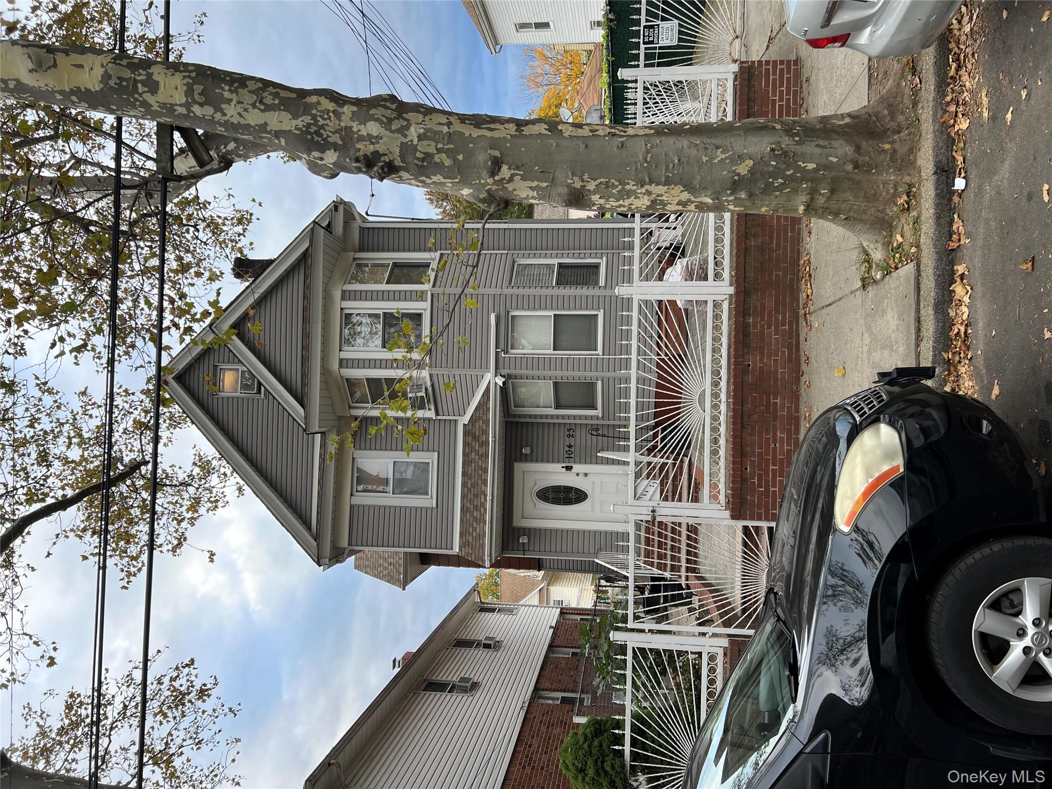 10423 90th Avenue, Richmond Hill, NY 11418