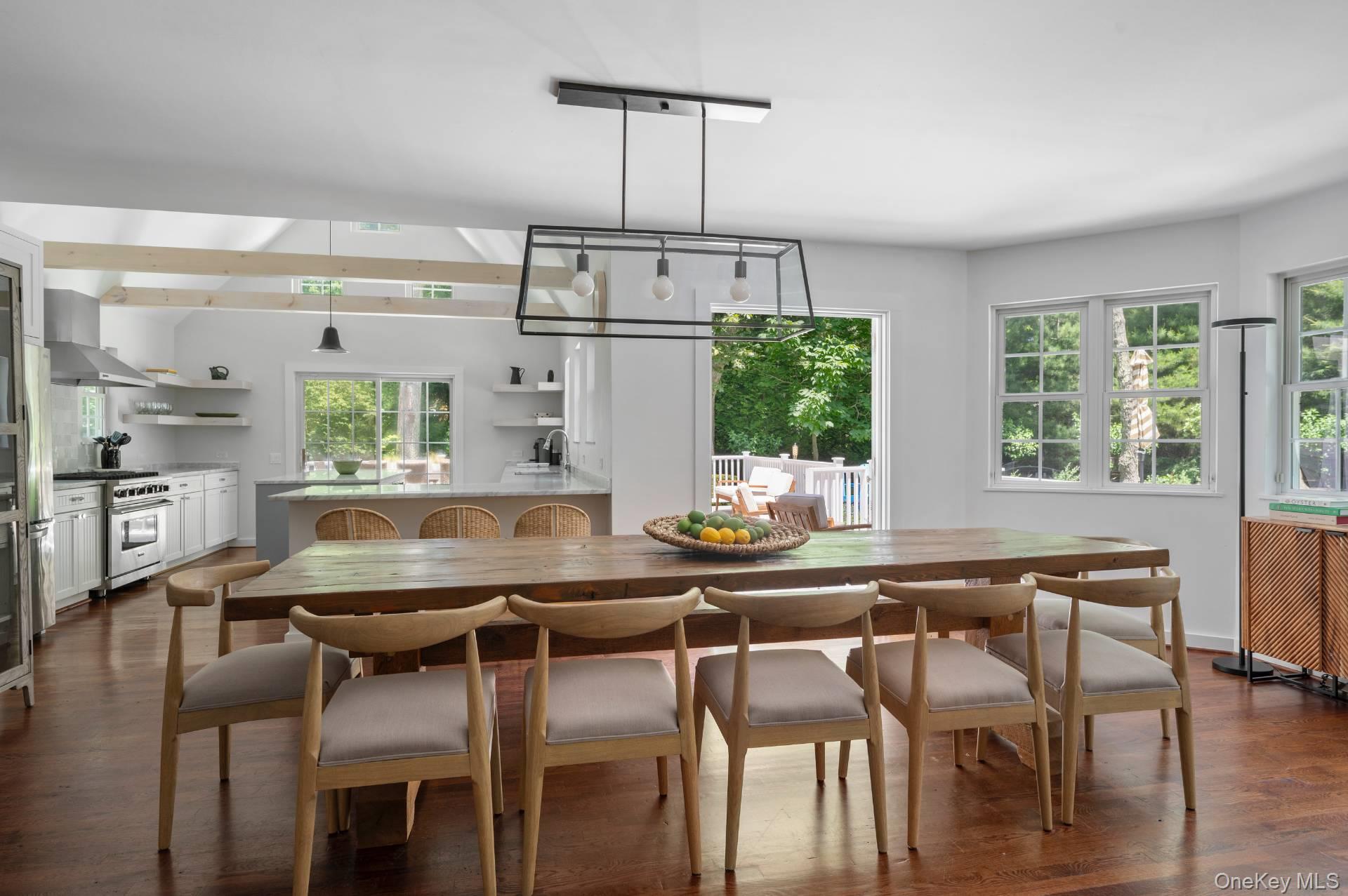 21 Birchwood Lane, Bridgehampton, NY 11932