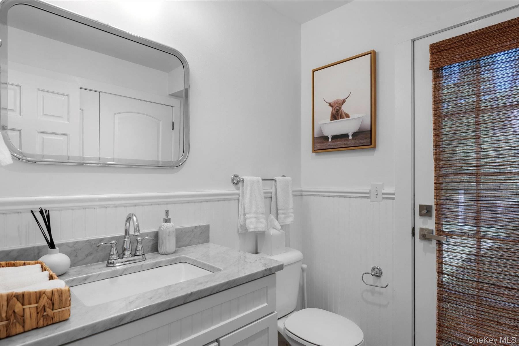 21 Birchwood Lane, Bridgehampton, NY 11932