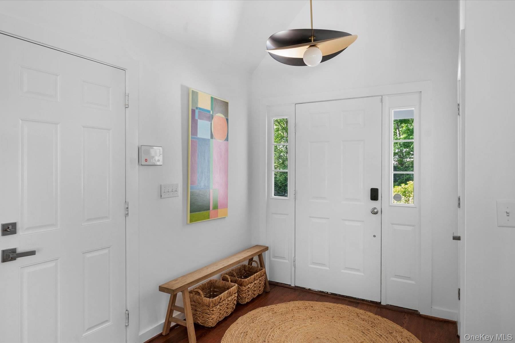 21 Birchwood Lane, Bridgehampton, NY 11932