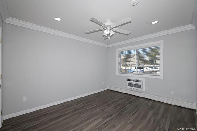 384 Cassa Loop # 384, Holtsville, NY 11742