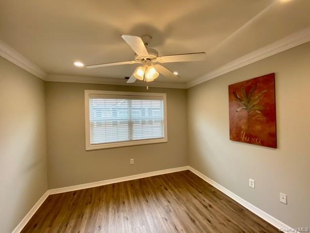 180 Adams Way # 180, Sayville, NY 11782