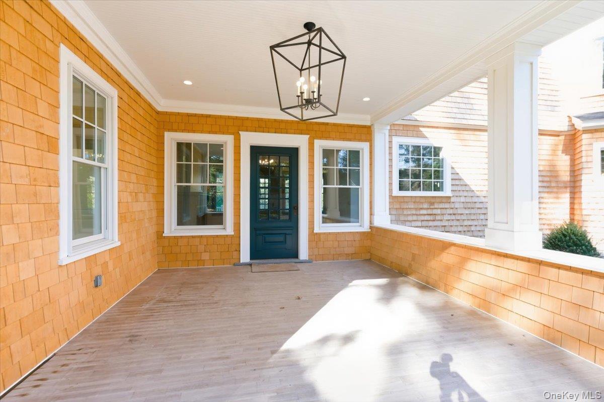 43 Soundview Drive, Huntington Bay, NY 11743