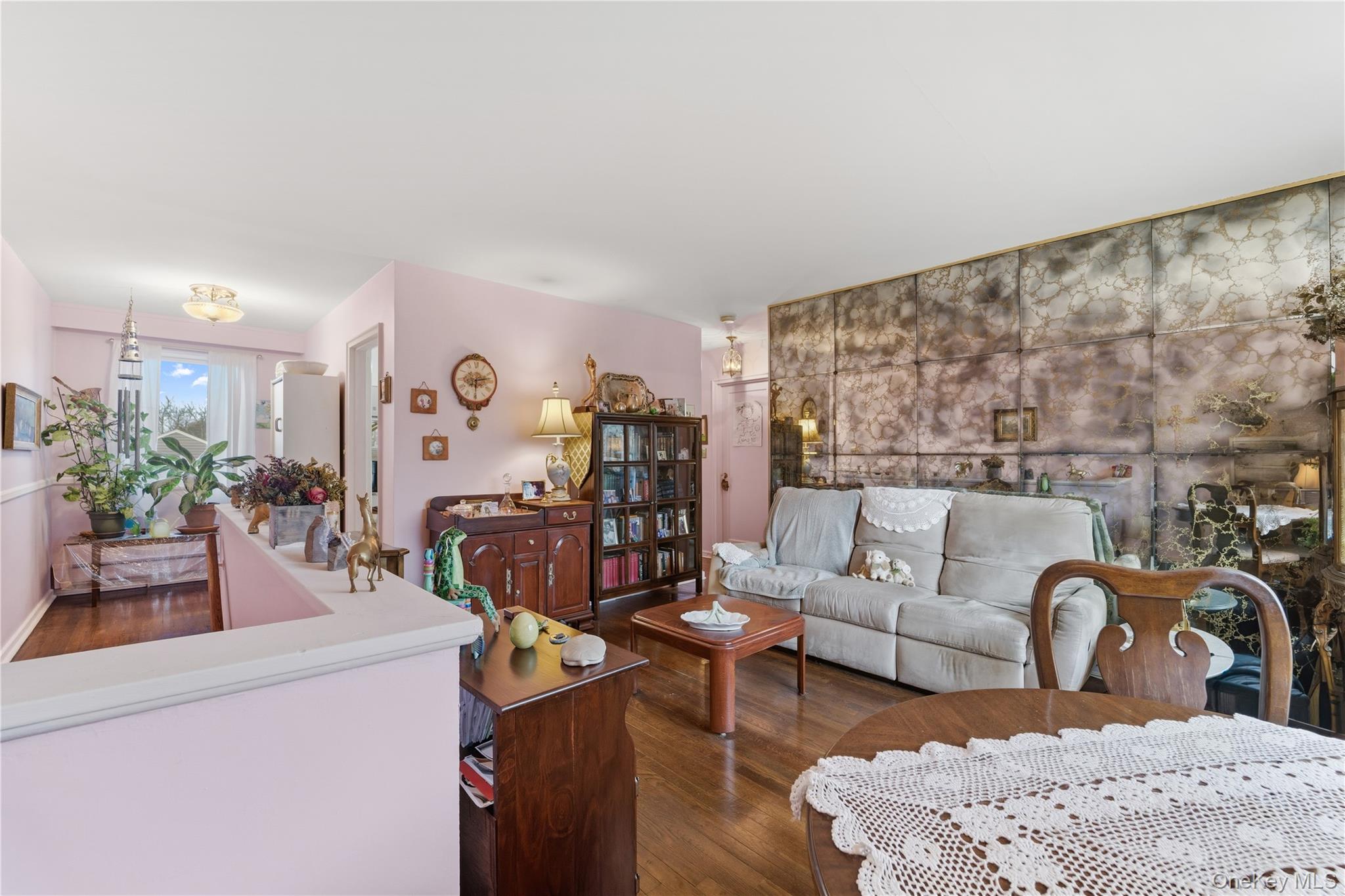 220-47 73rd Avenue # Upper, Bayside, NY 11364